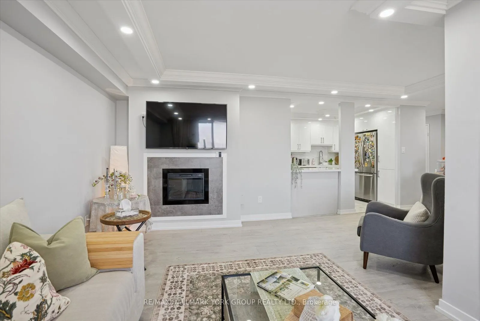 1300 Mississauga Valley Boulevard, #1006