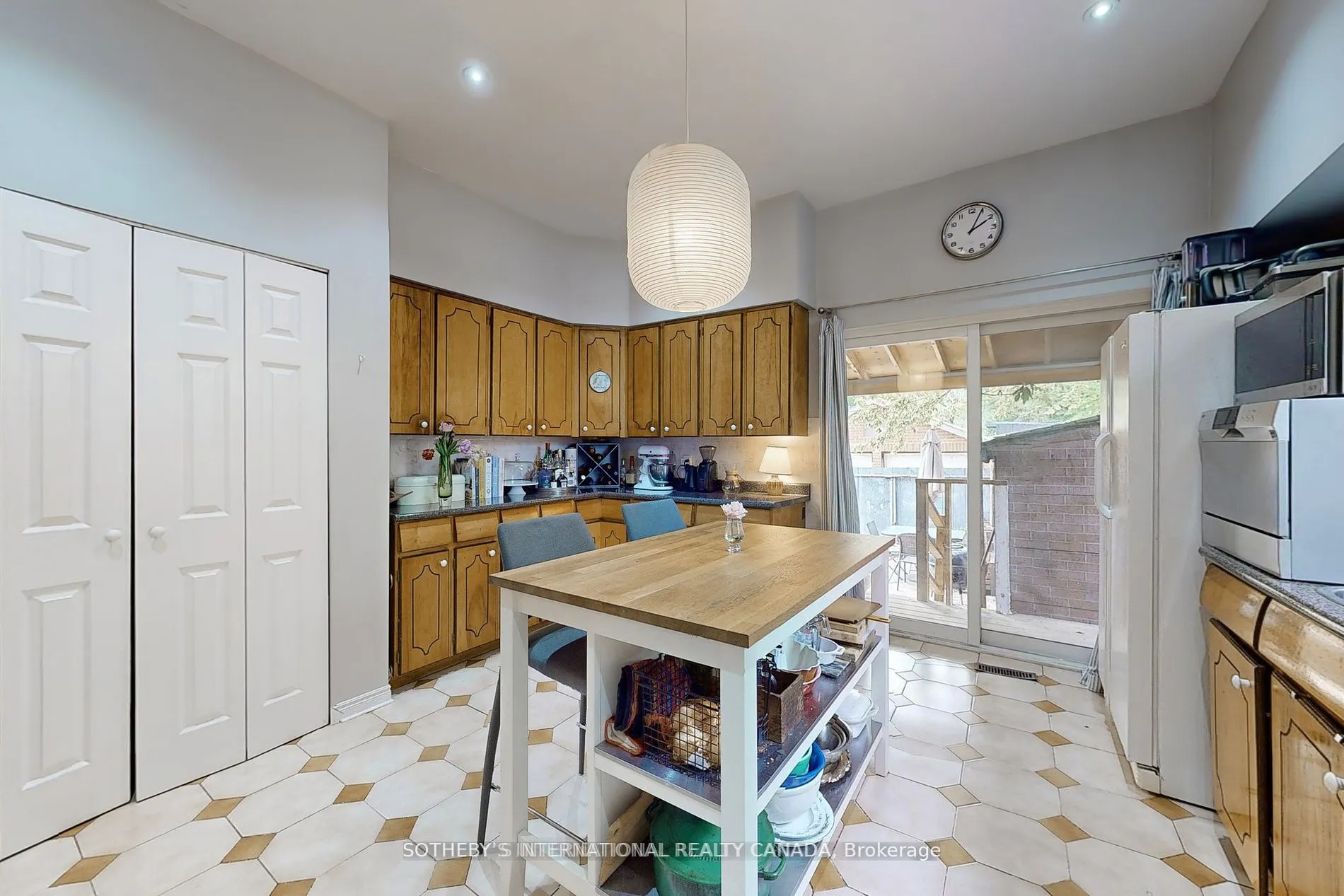 70 Brock Avenue, #Main