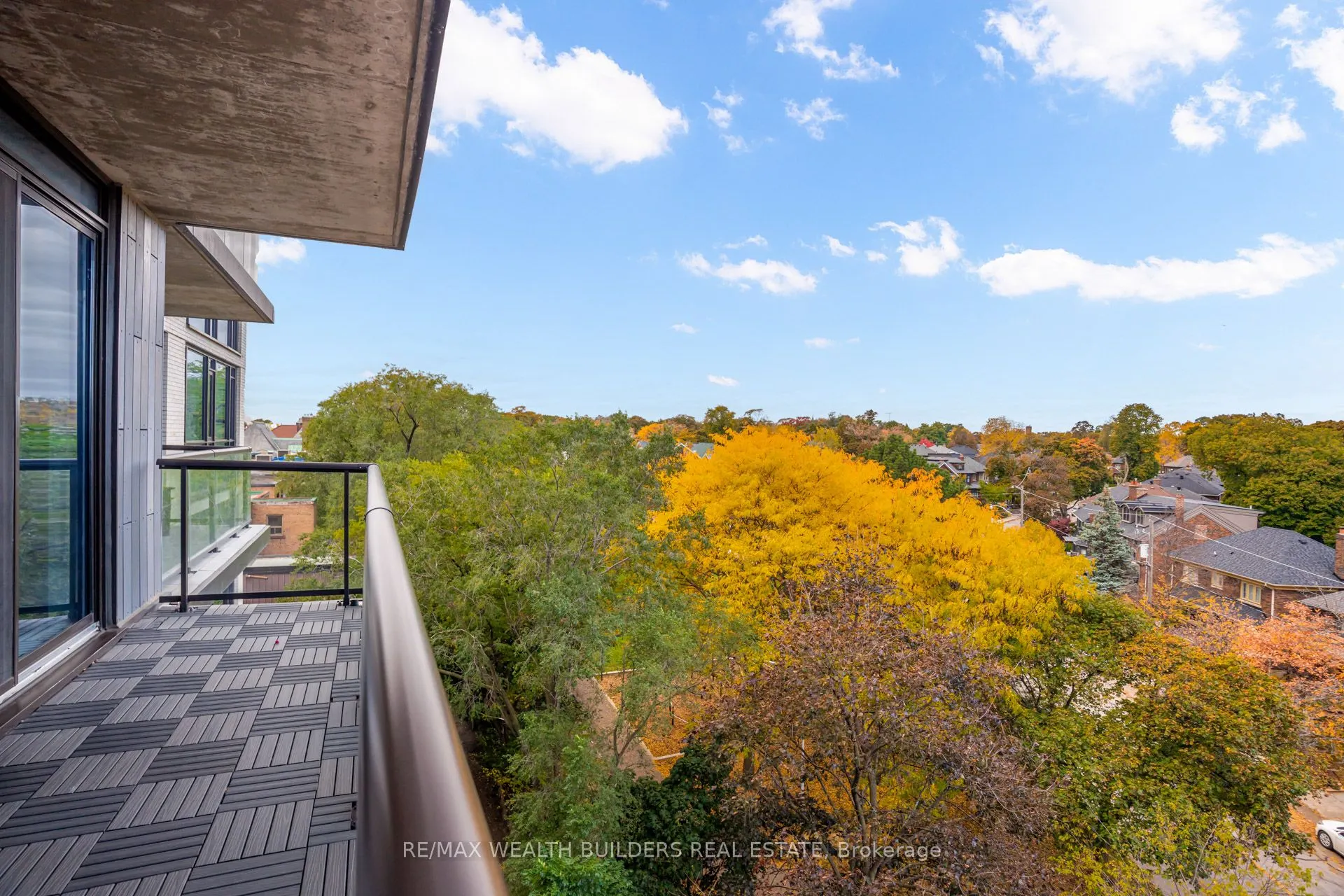 2118 Bloor Street W, #511