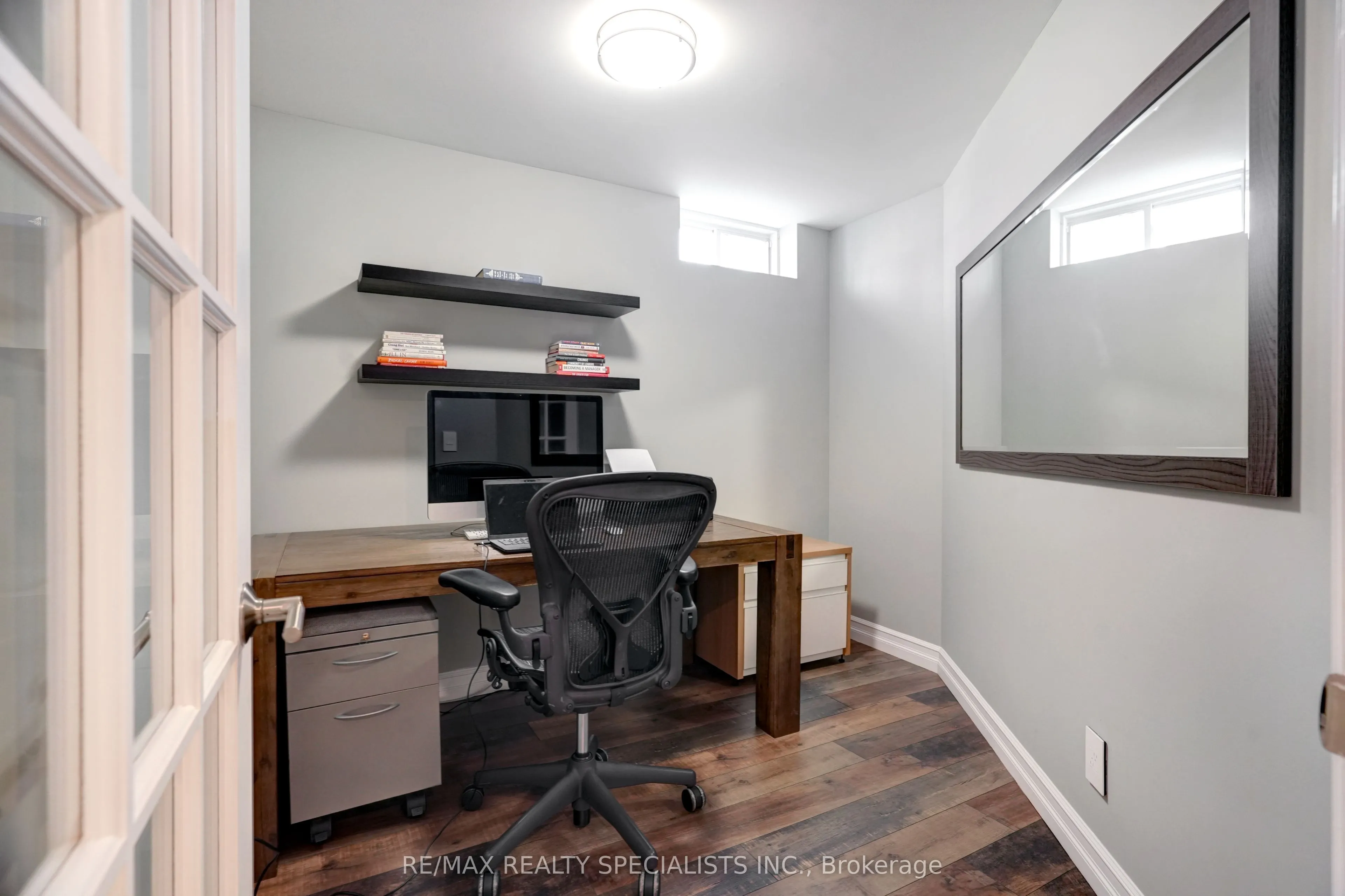 104 Earlsbridge Boulevard