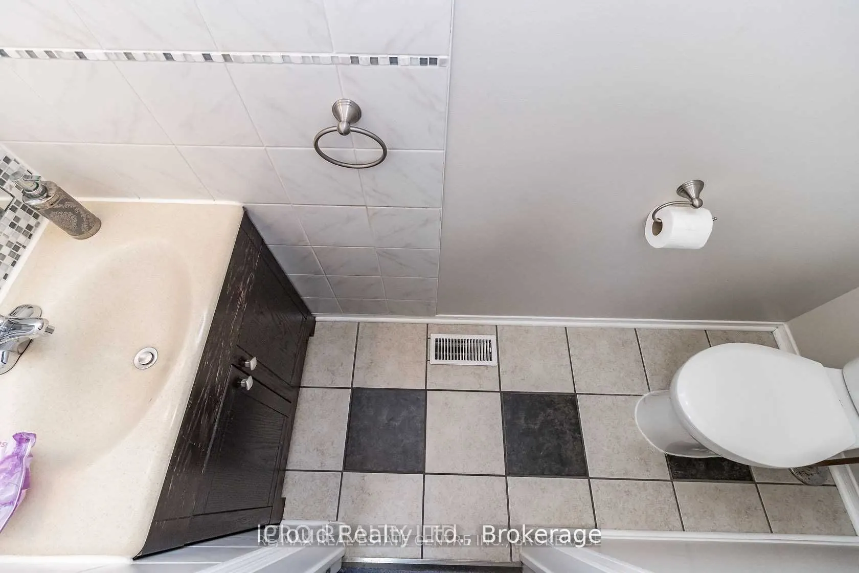 40 Muirland Crescent