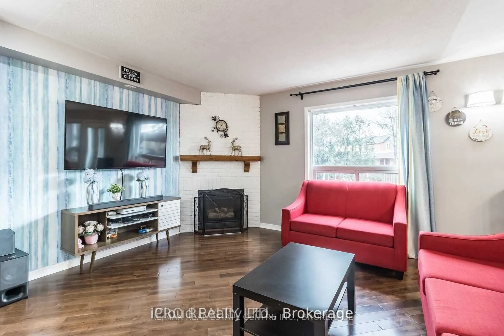 40 Muirland Crescent