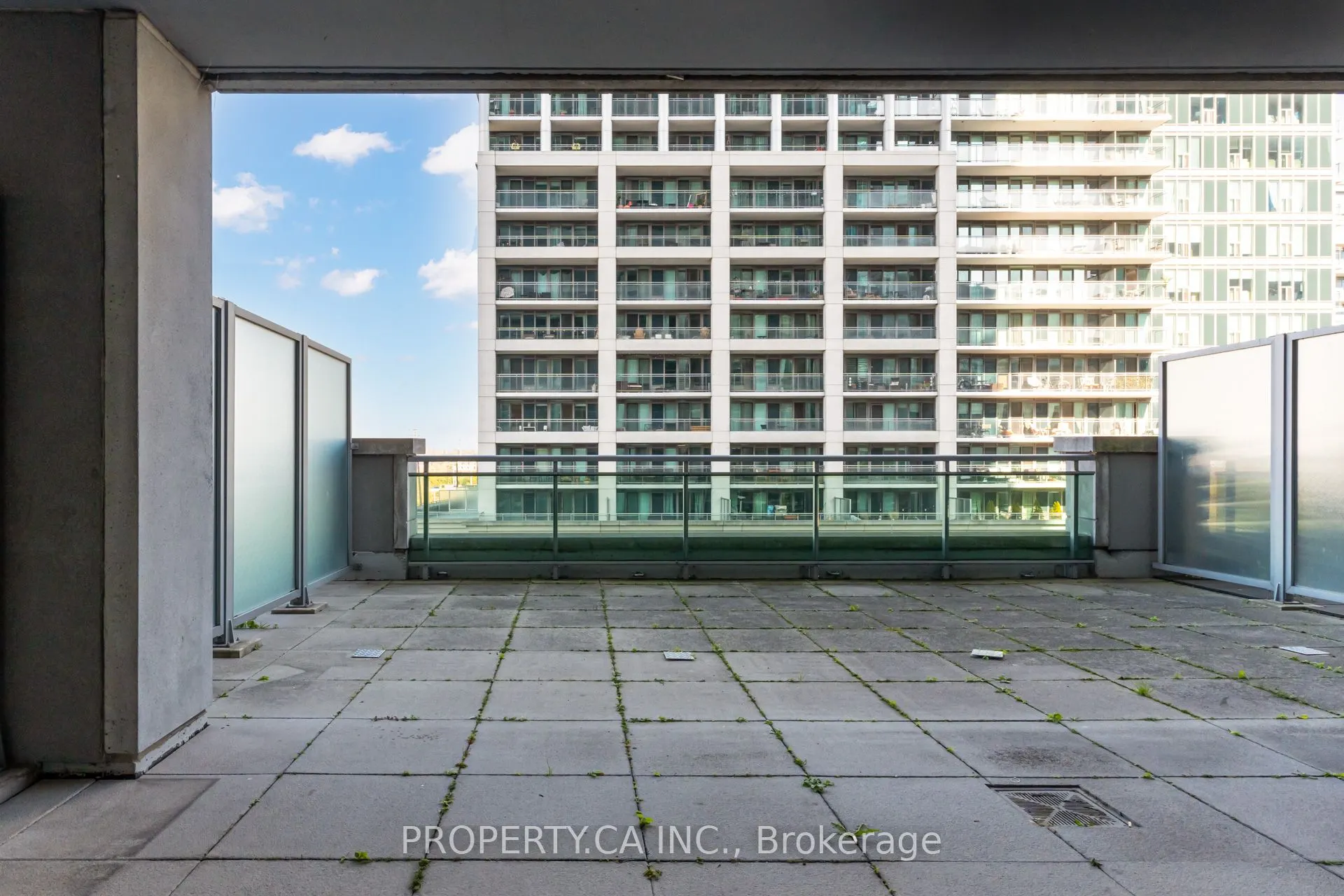 16 Brookers Lane, #406