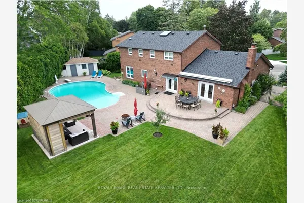 2123 Kawartha Crescent