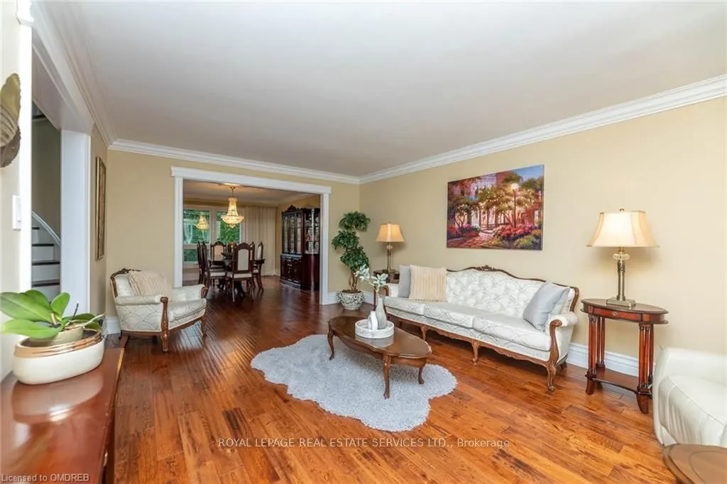 2123 Kawartha Crescent