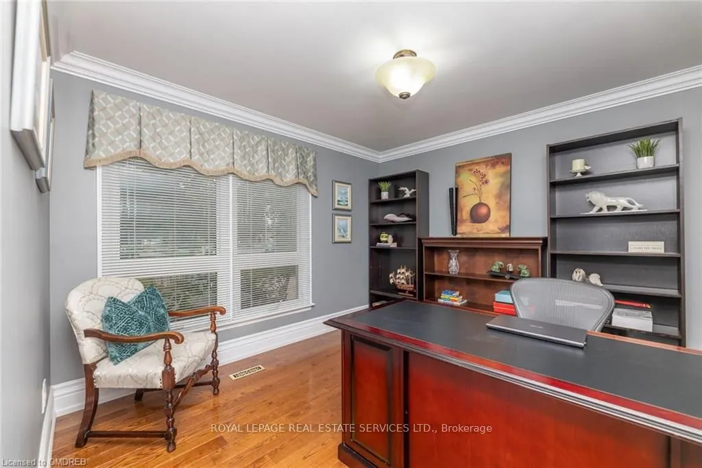 2123 Kawartha Crescent