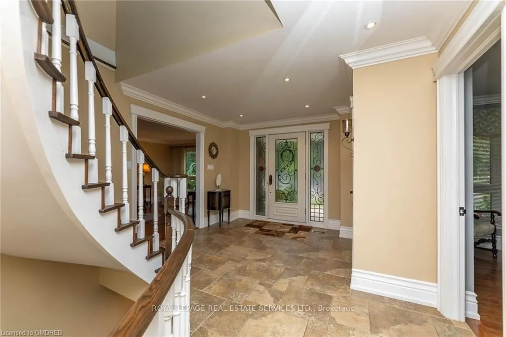 2123 Kawartha Crescent