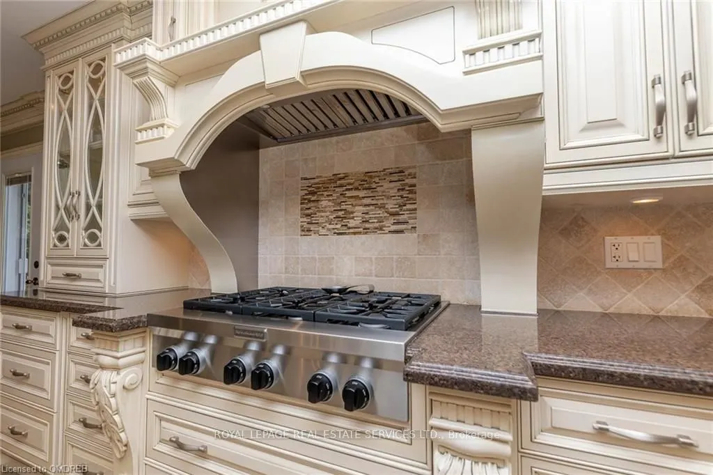 2123 Kawartha Crescent