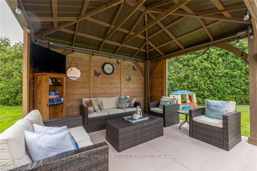 2123 Kawartha Crescent