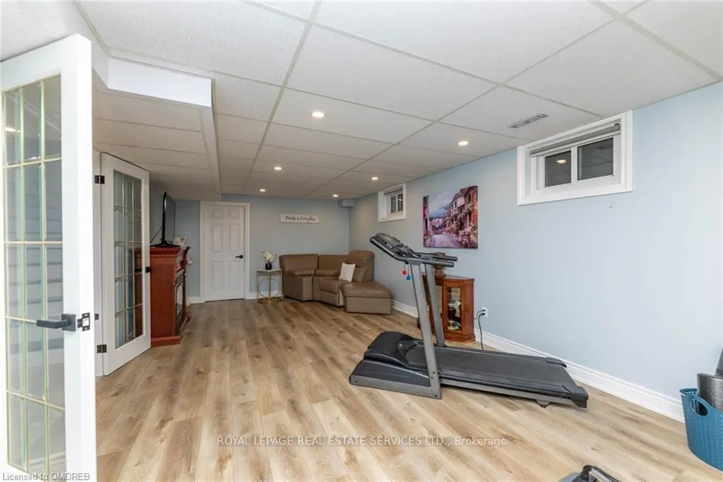 2123 Kawartha Crescent