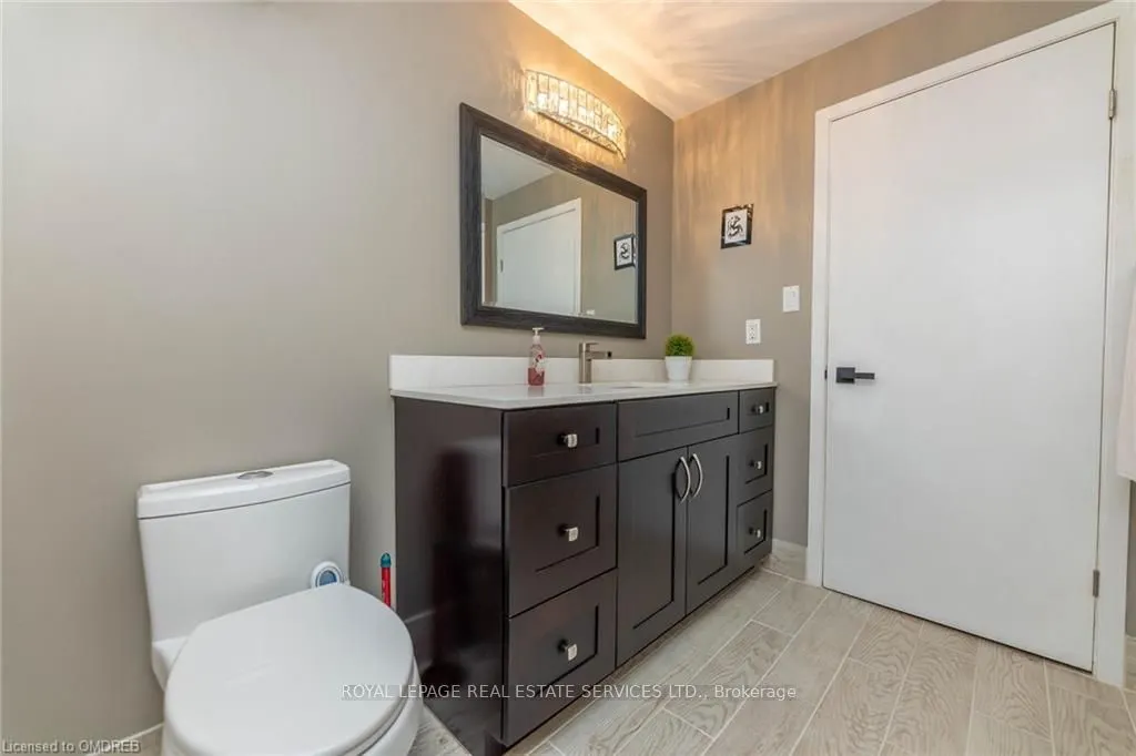 2123 Kawartha Crescent