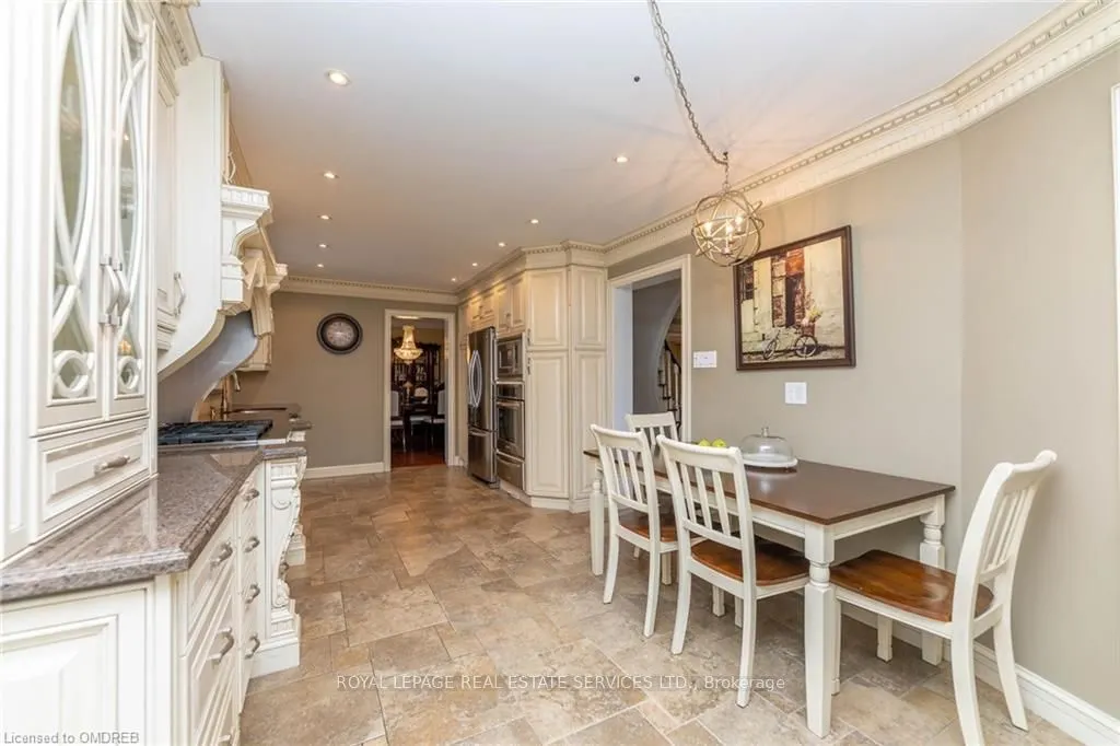 2123 Kawartha Crescent