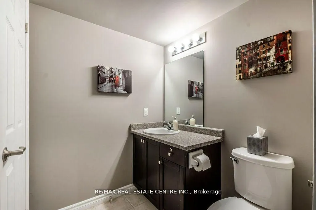 1360 Main Street E, #409