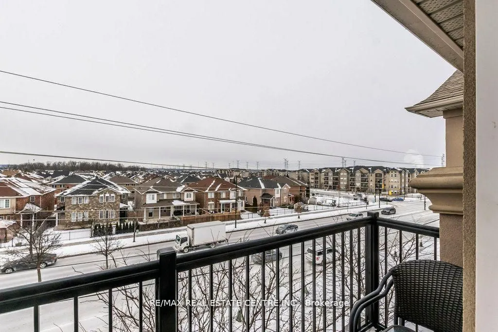 1360 Main Street E, #409