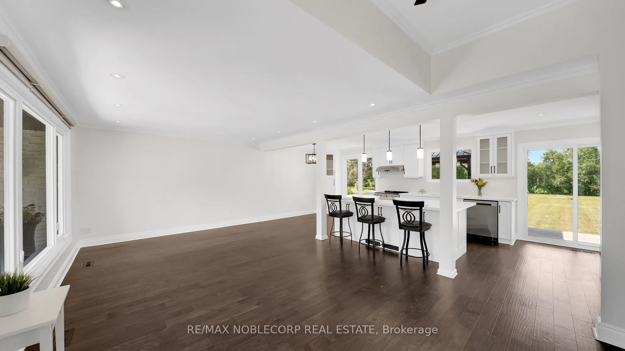 19132 St Andrews Road