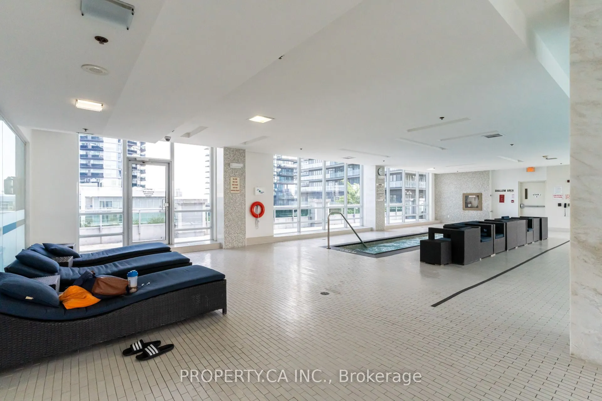 16 Brookers Lane, #406