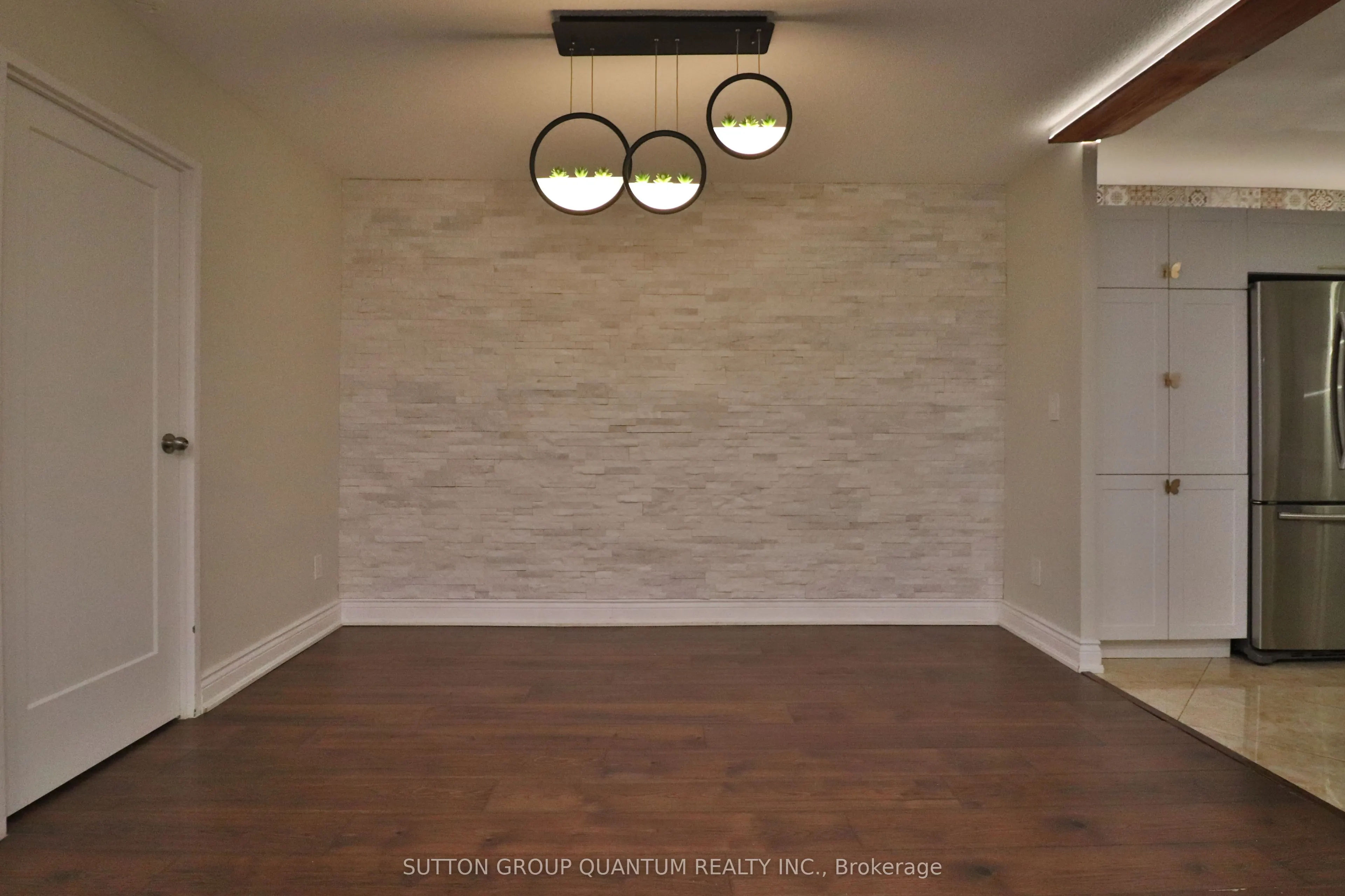 627 The West Mall, #2001