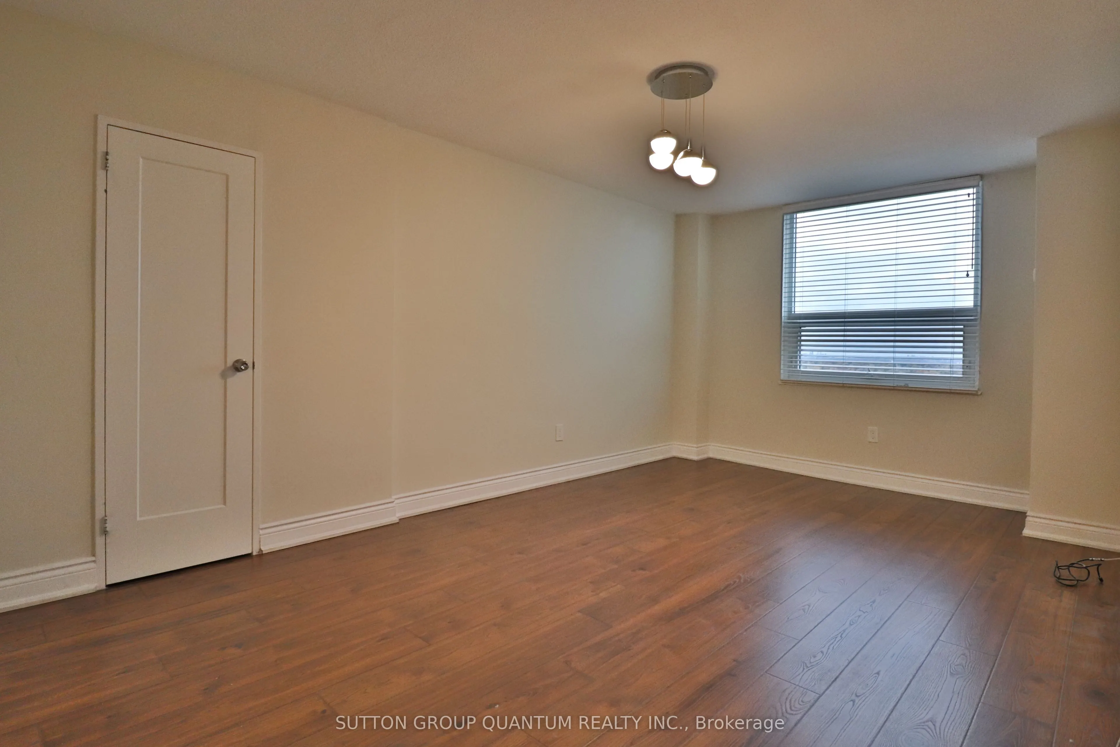 627 The West Mall, #2001