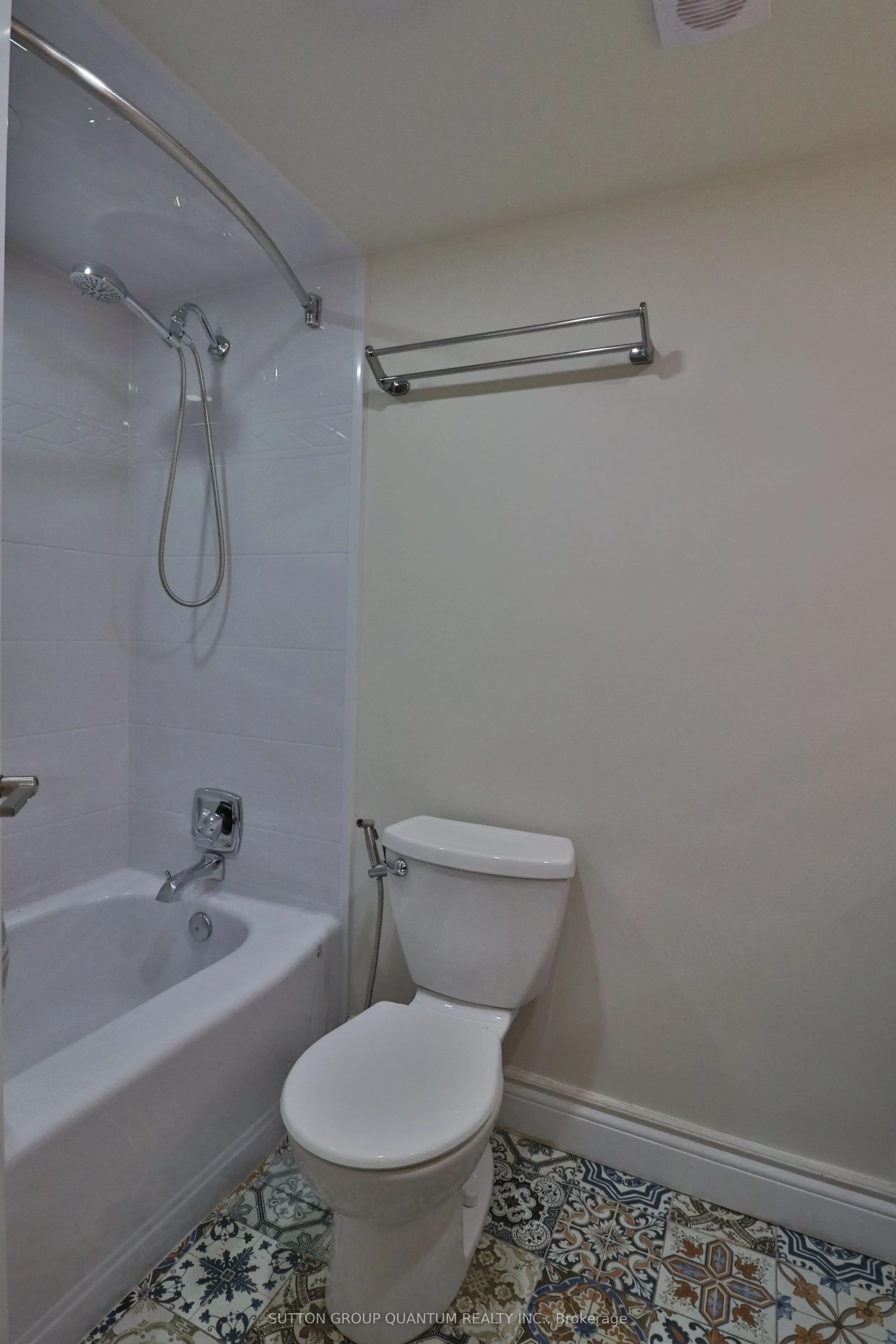 627 The West Mall, #2001