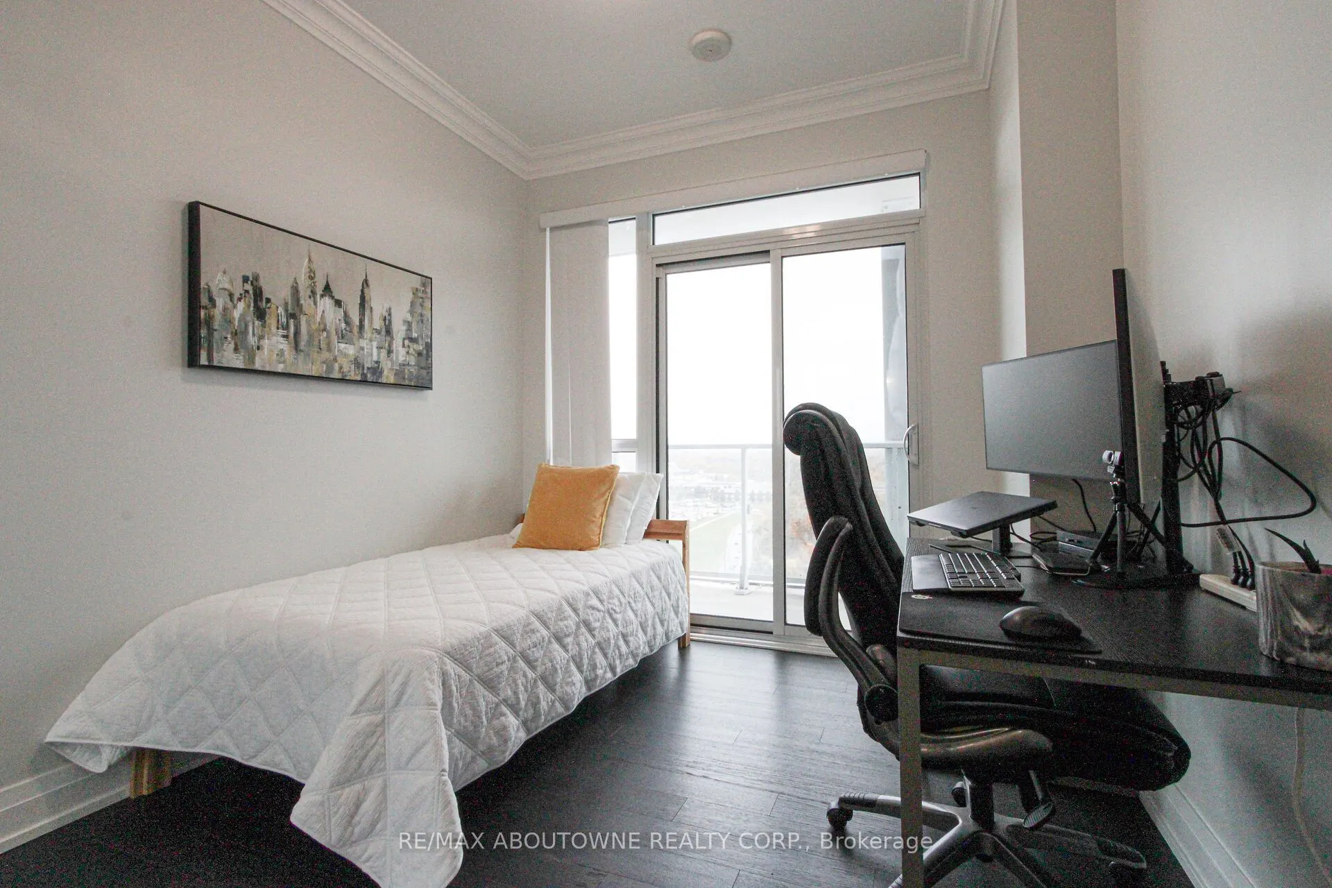 65 Speers Road, #1503