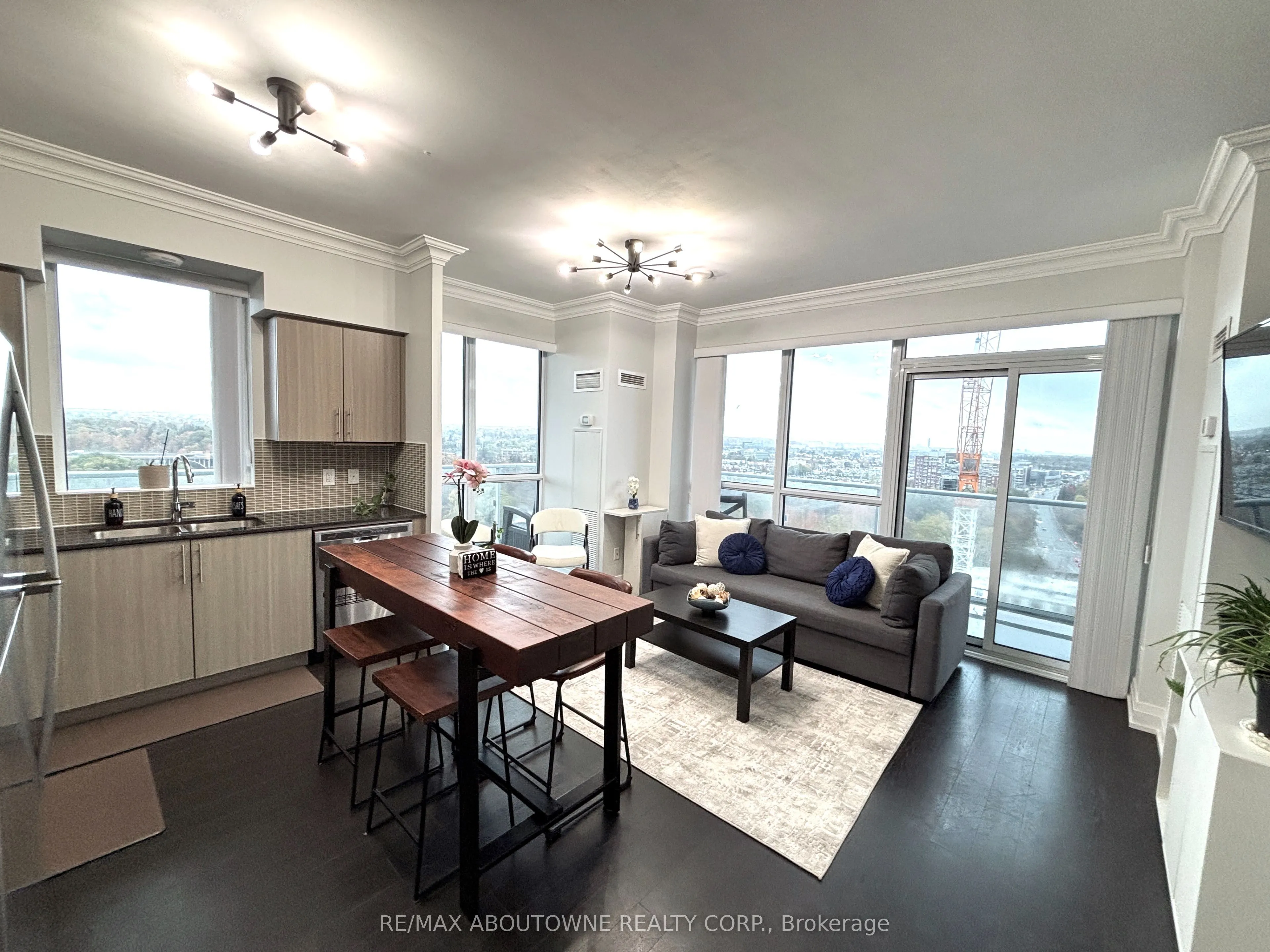 65 Speers Road, #1503