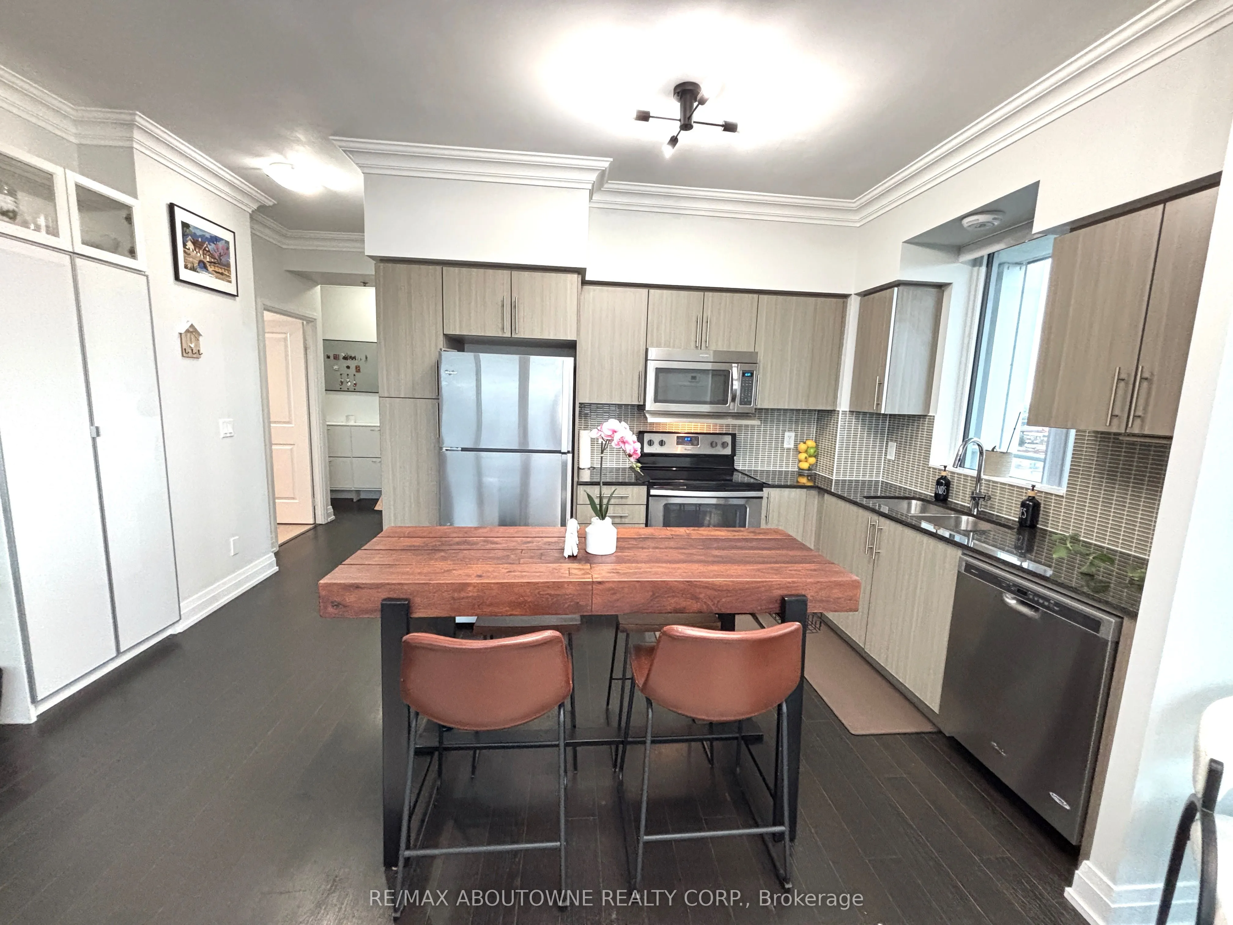 65 Speers Road, #1503