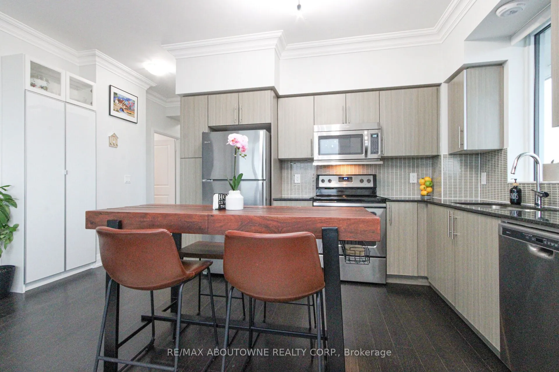 65 Speers Road, #1503