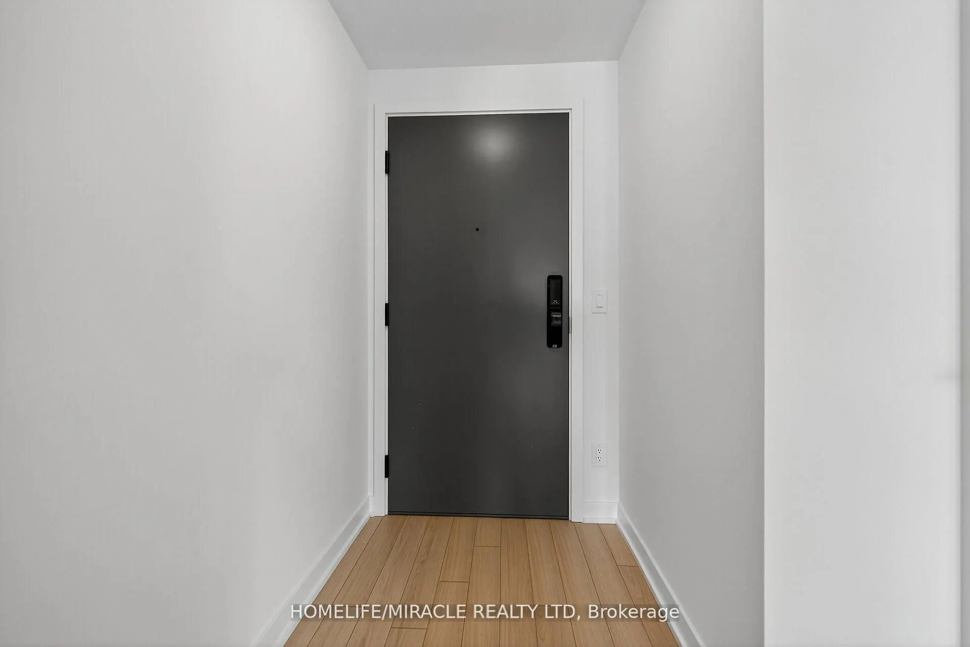 3079 Trafalgar Road, #5