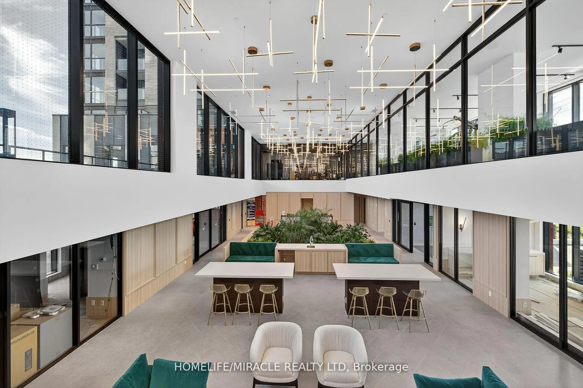 3079 Trafalgar Road, #5