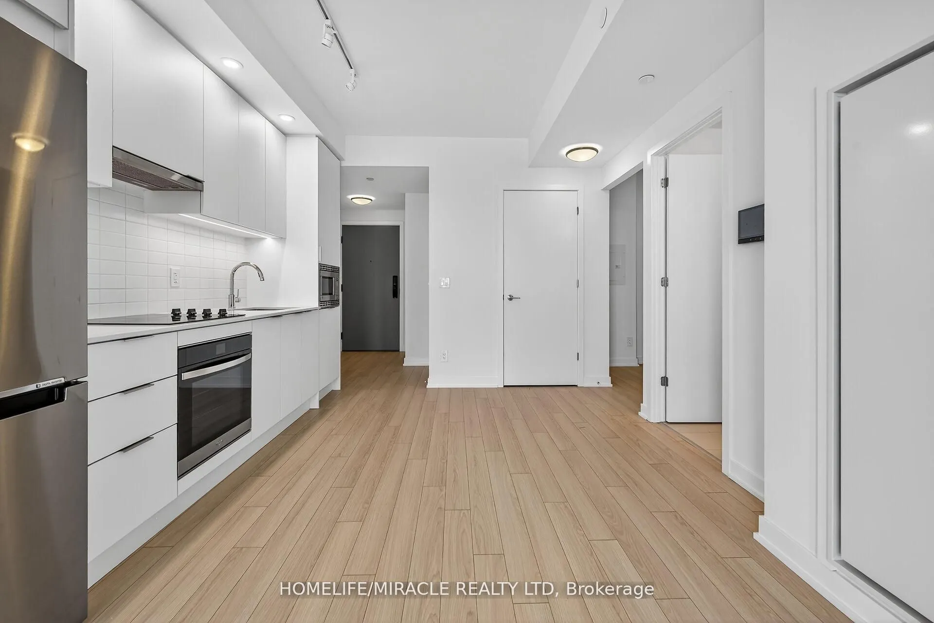 3079 Trafalgar Road, #5