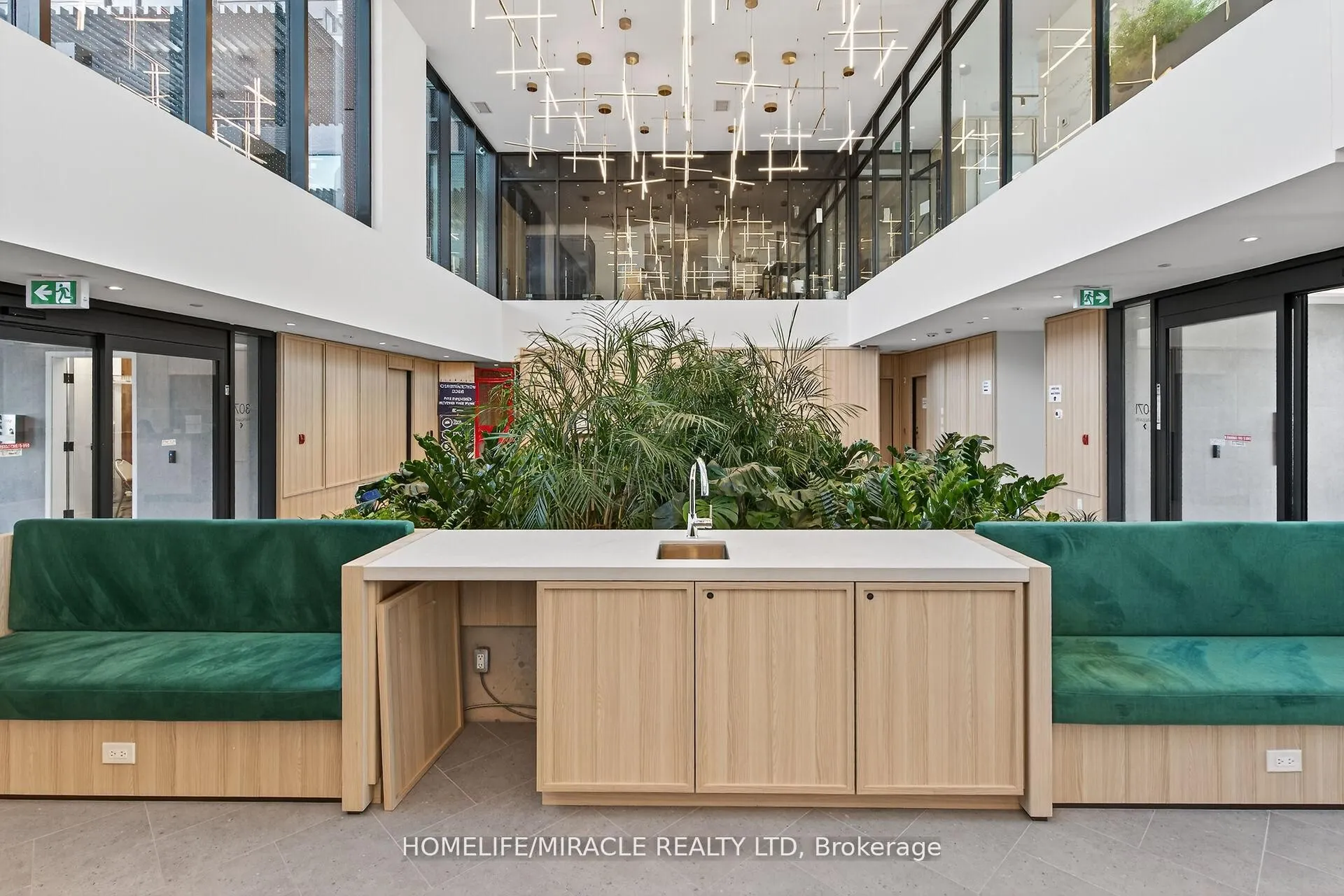 3079 Trafalgar Road, #5