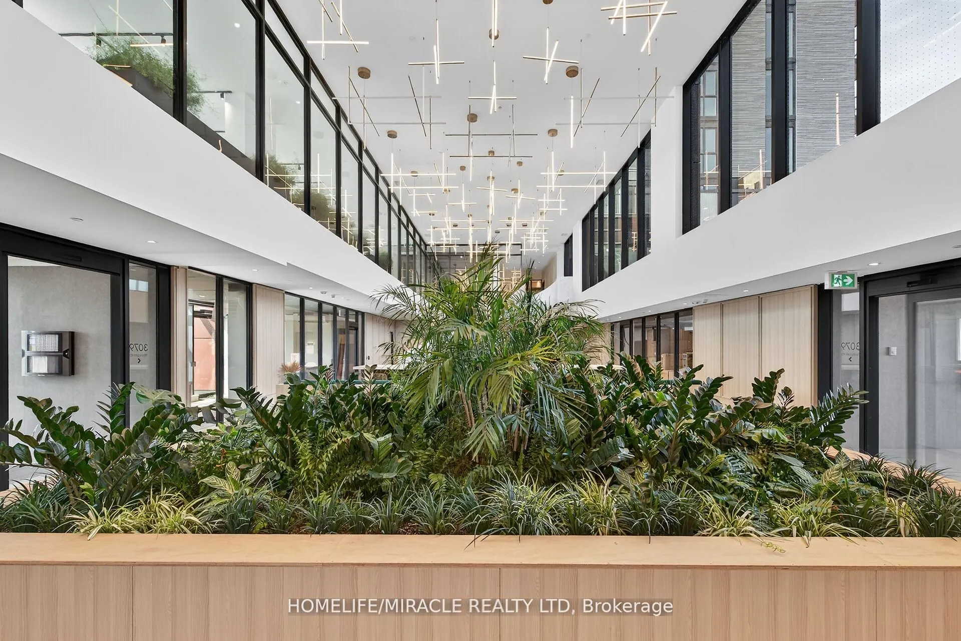 3079 Trafalgar Road, #5