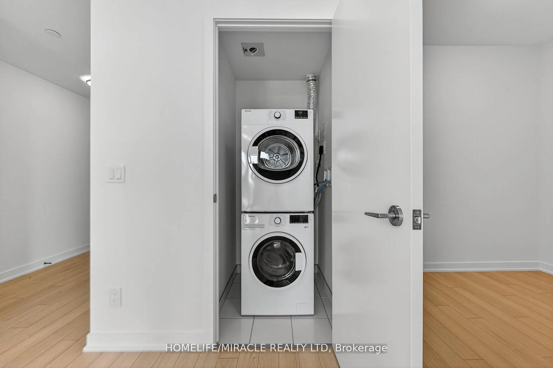 3079 Trafalgar Road, #5