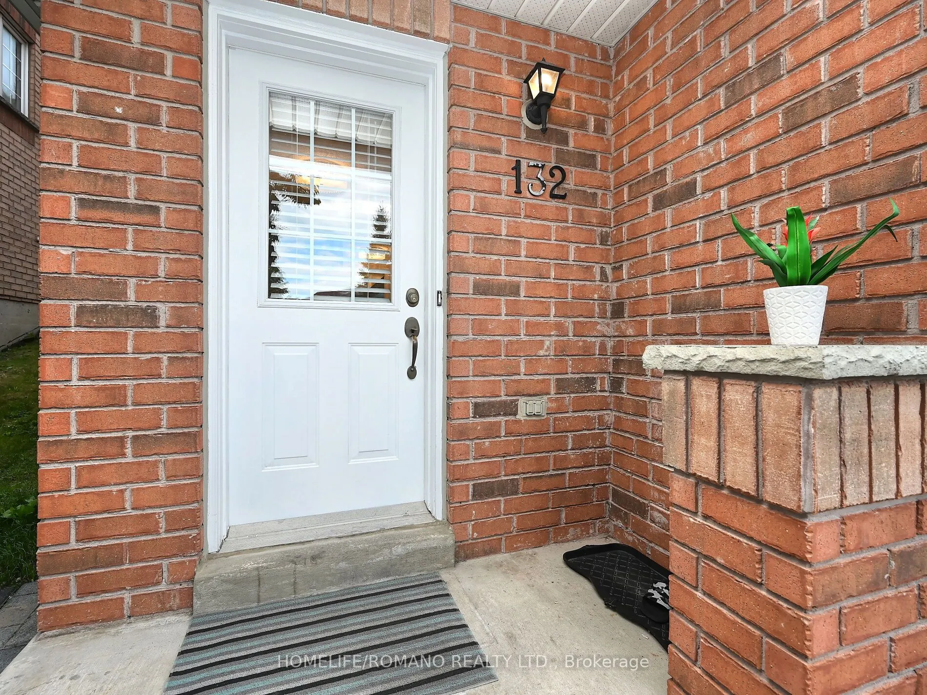 3030 Breakwater Court, #132