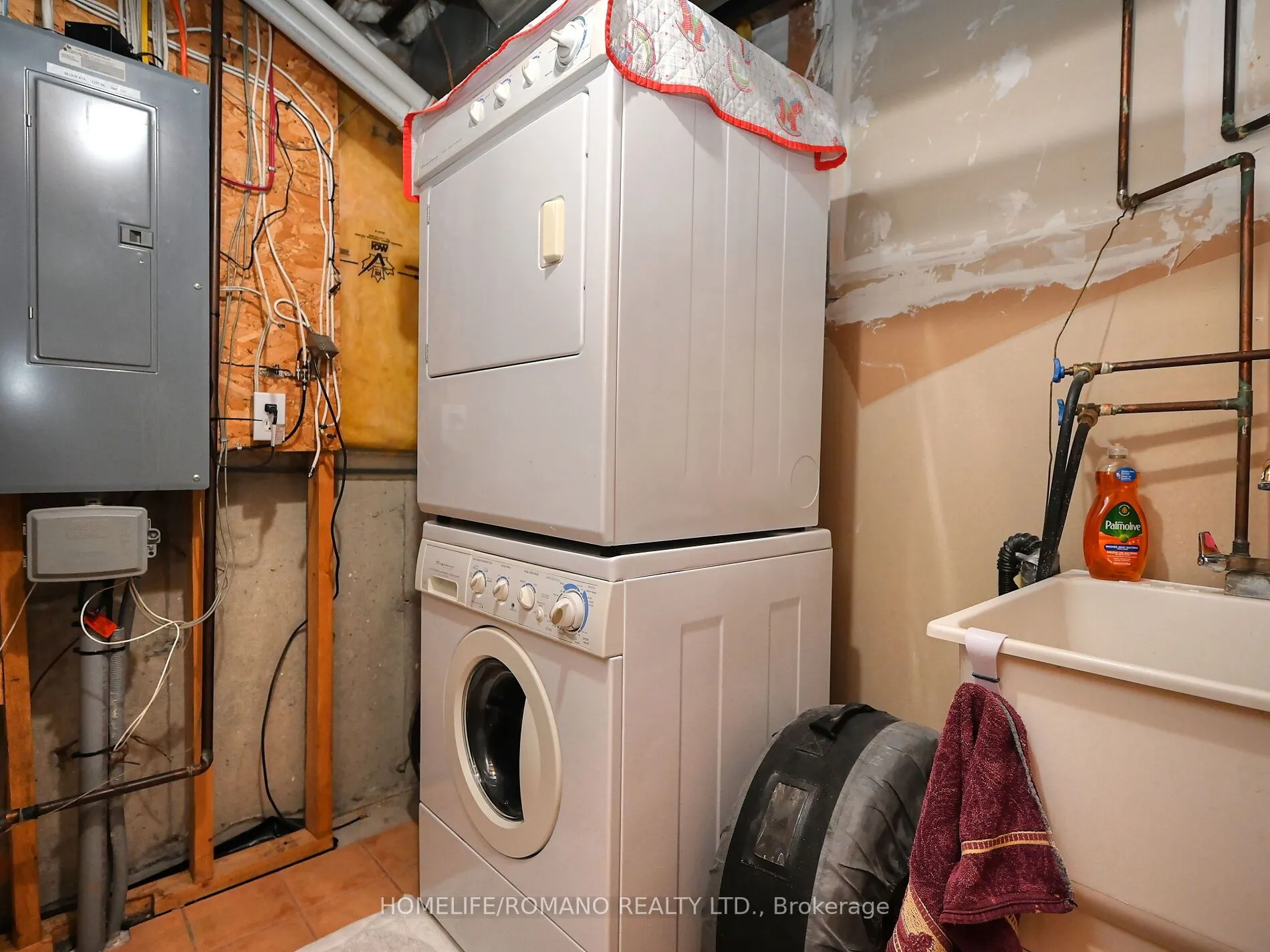 3030 Breakwater Court, #132