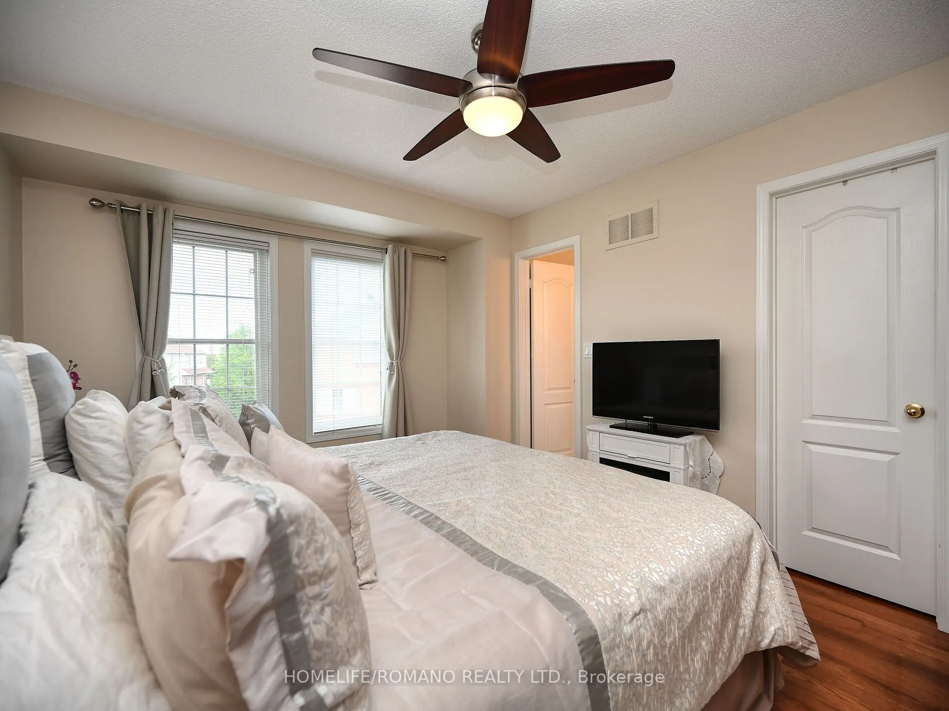 3030 Breakwater Court, #132