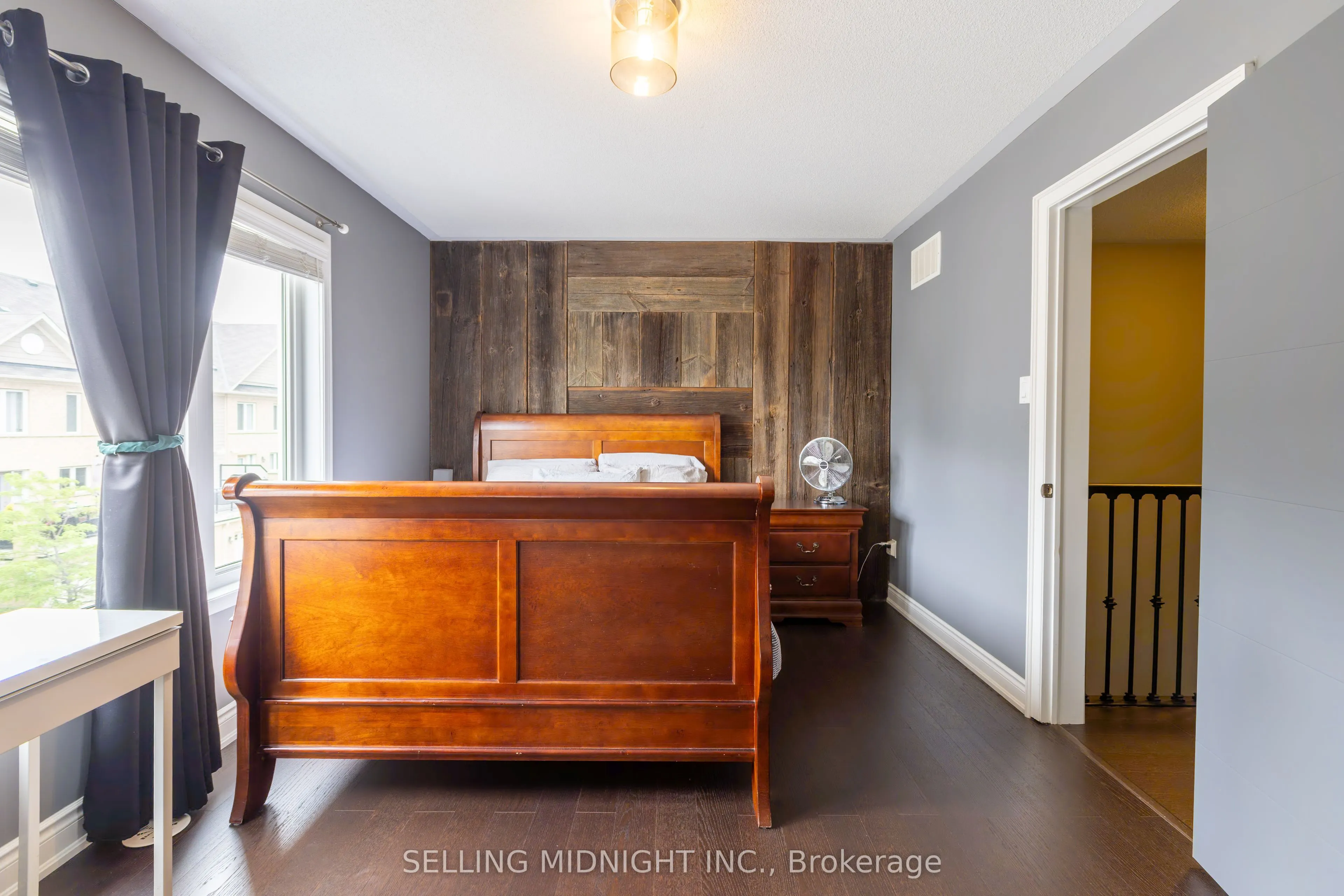 5650 Winston Churchill Boulevard, #20