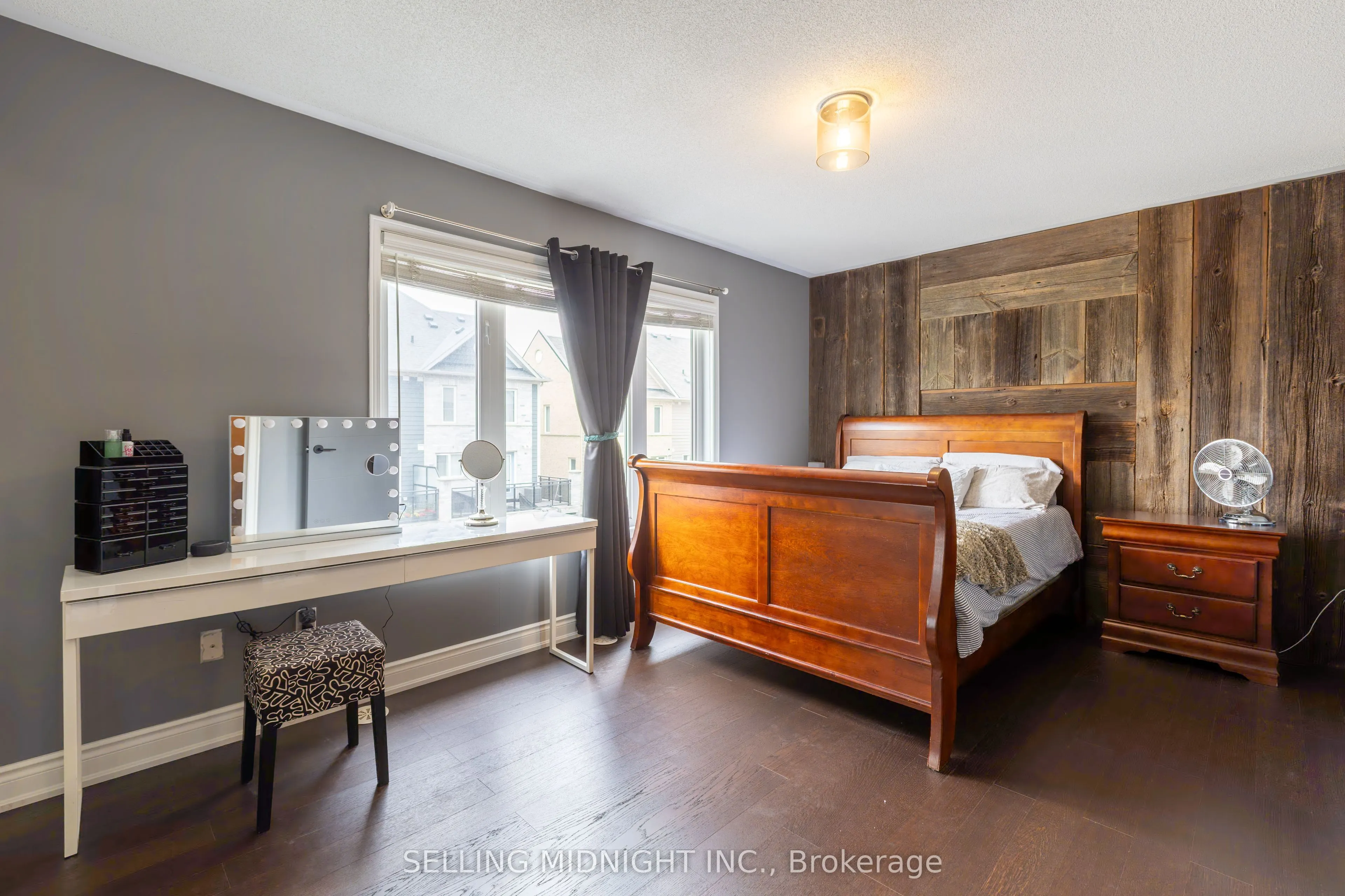 5650 Winston Churchill Boulevard, #20