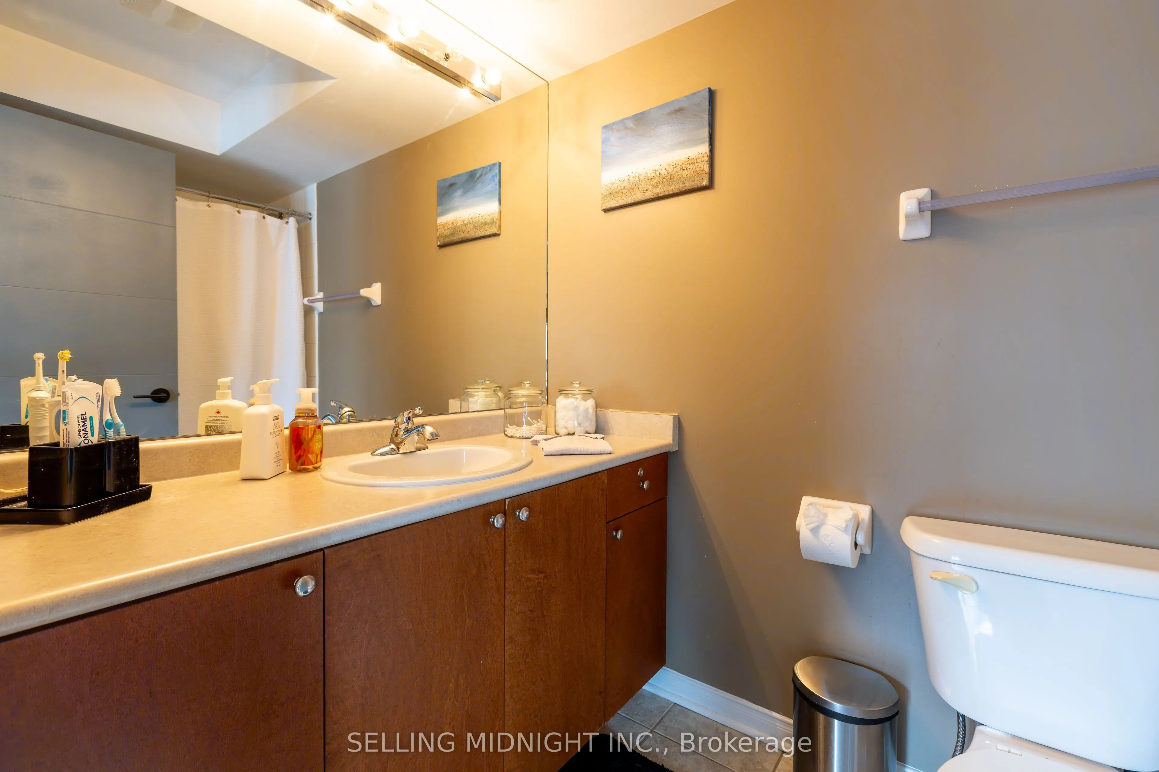 5650 Winston Churchill Boulevard, #20