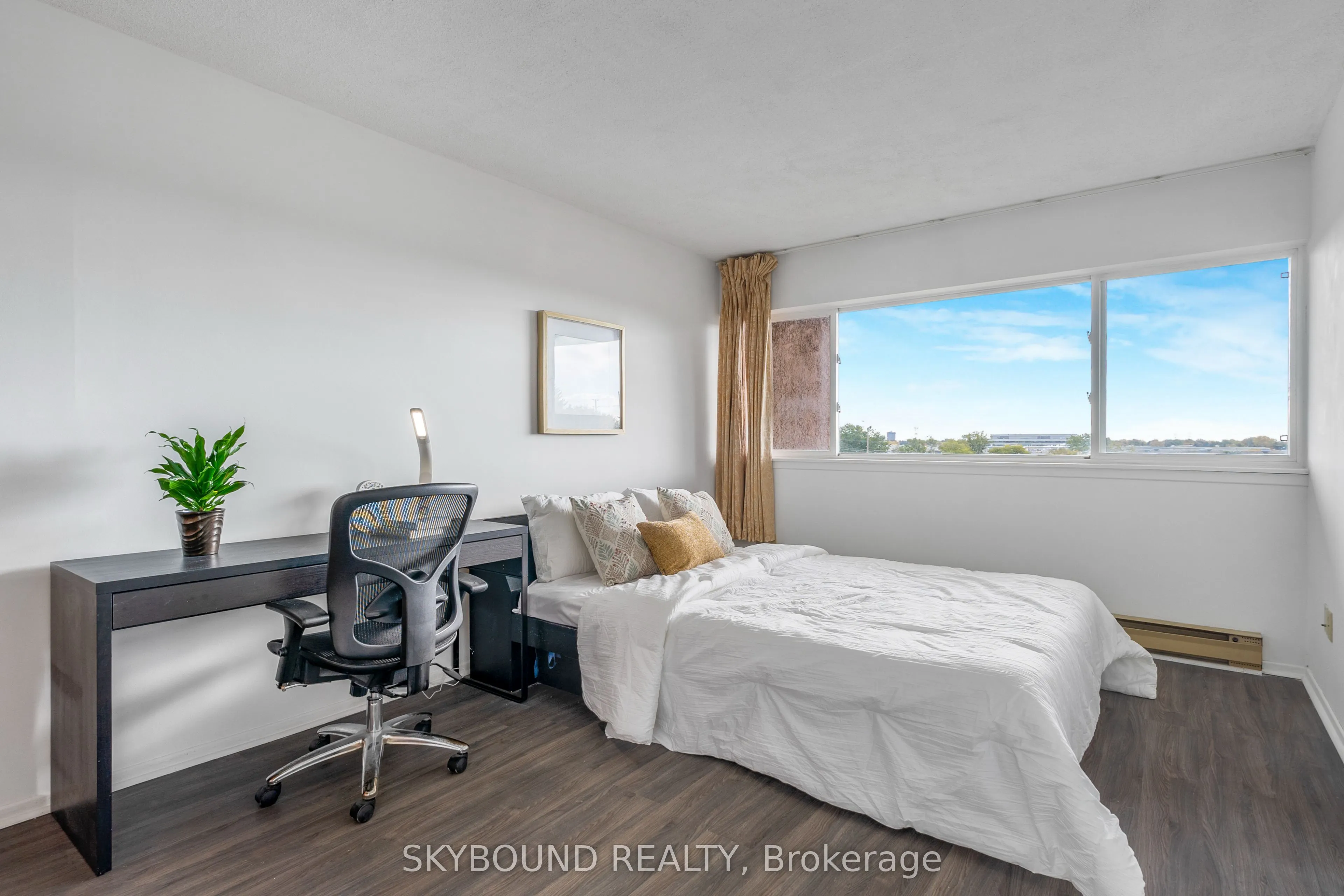 3055 Tomken Road, #299