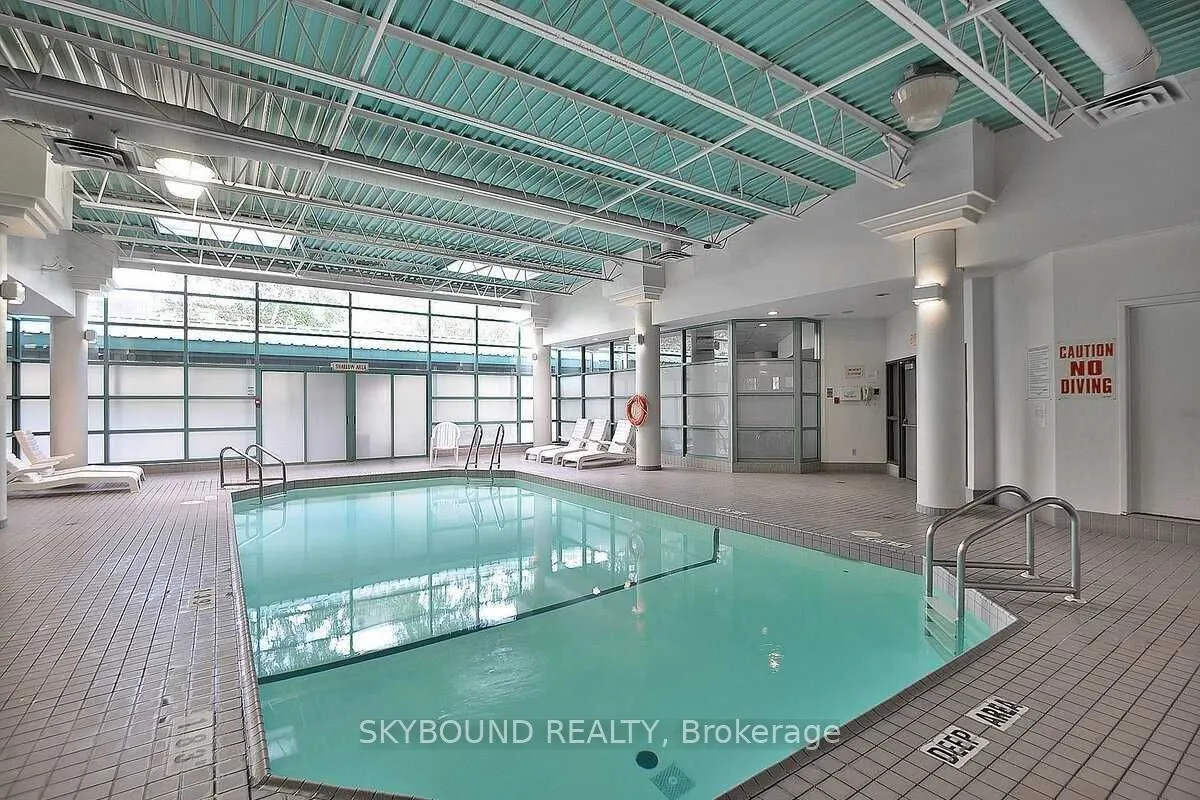 4185 Shipp Drive, #415