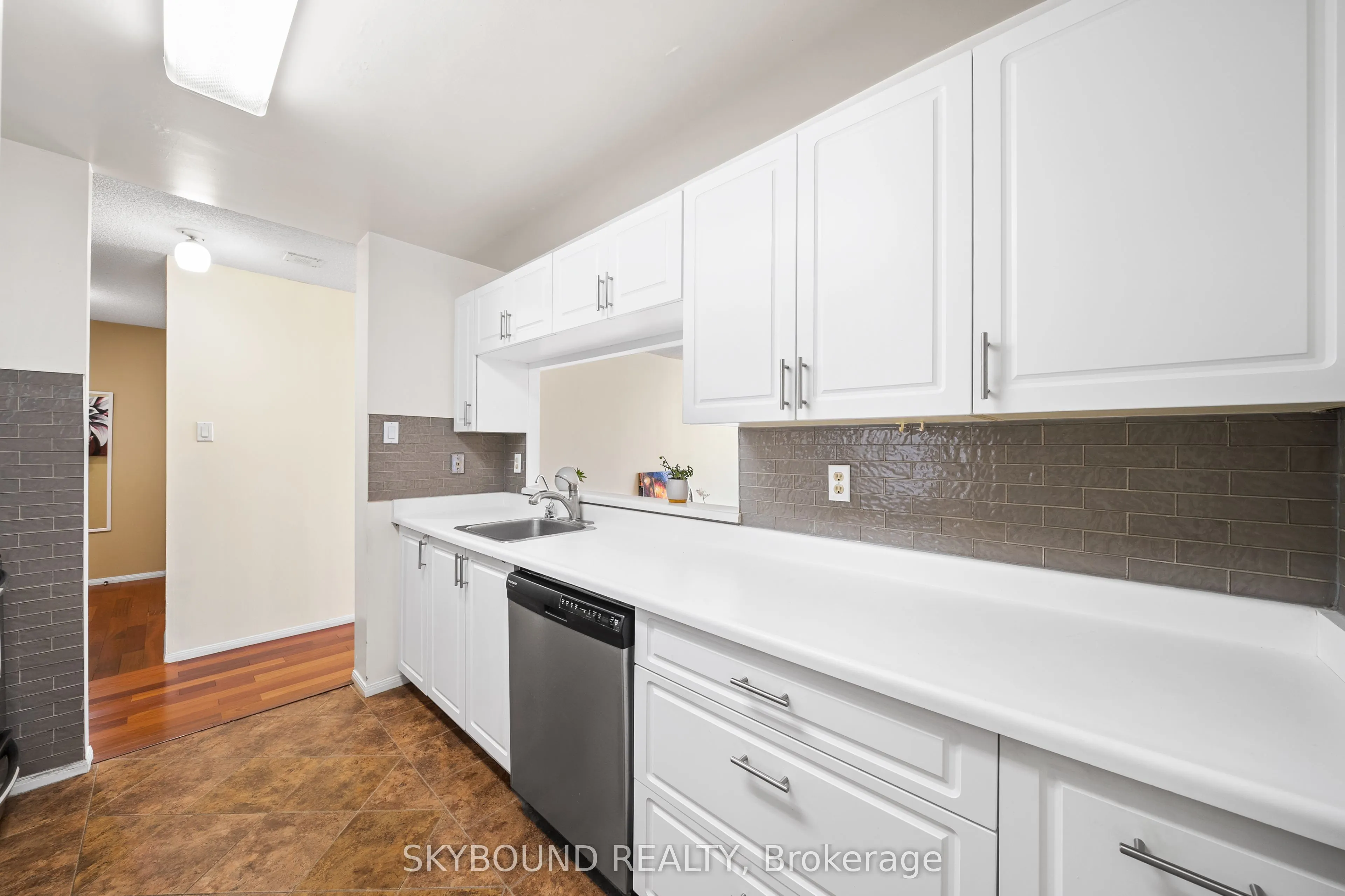 4185 Shipp Drive, #415