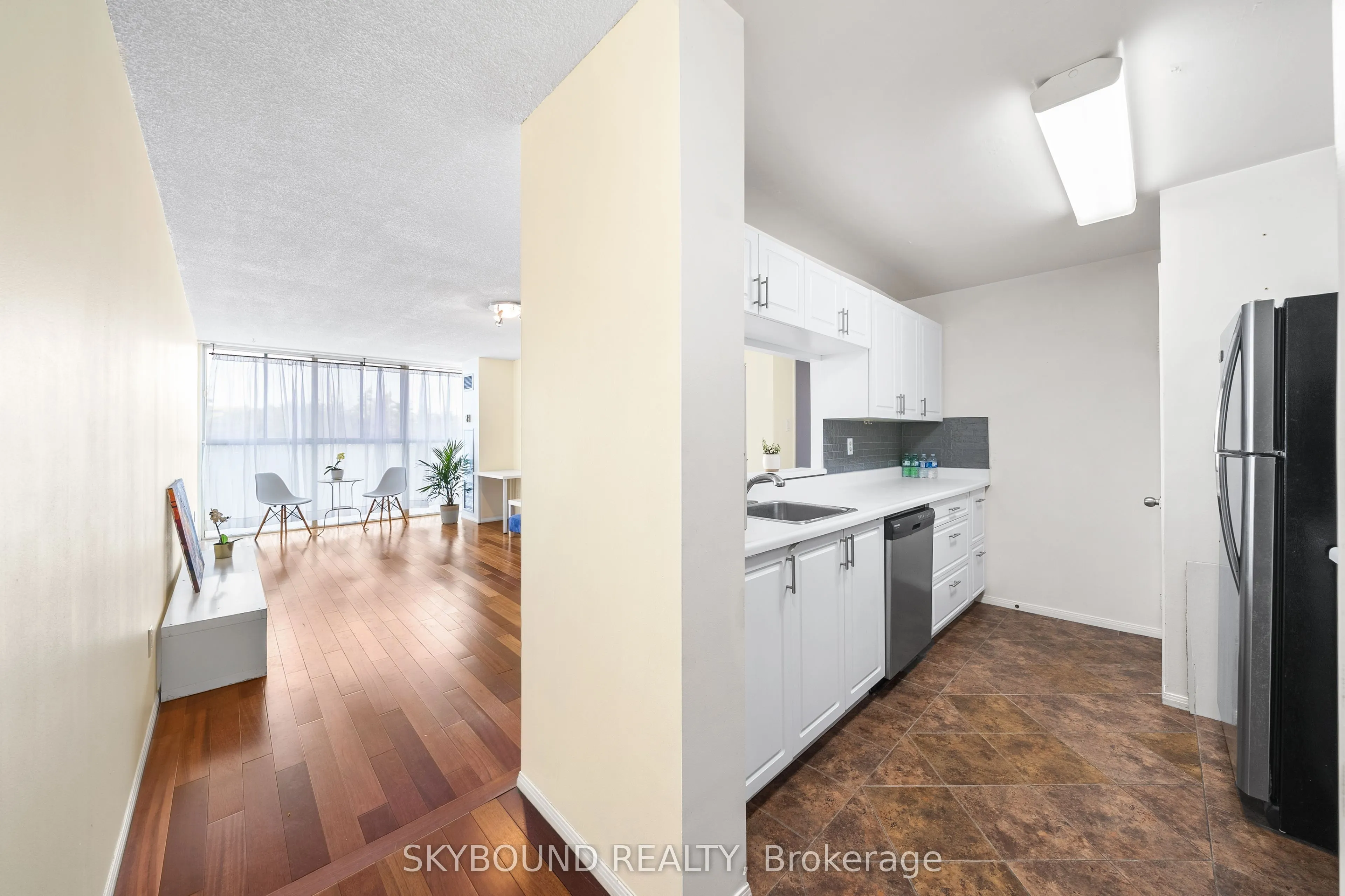 4185 Shipp Drive, #415