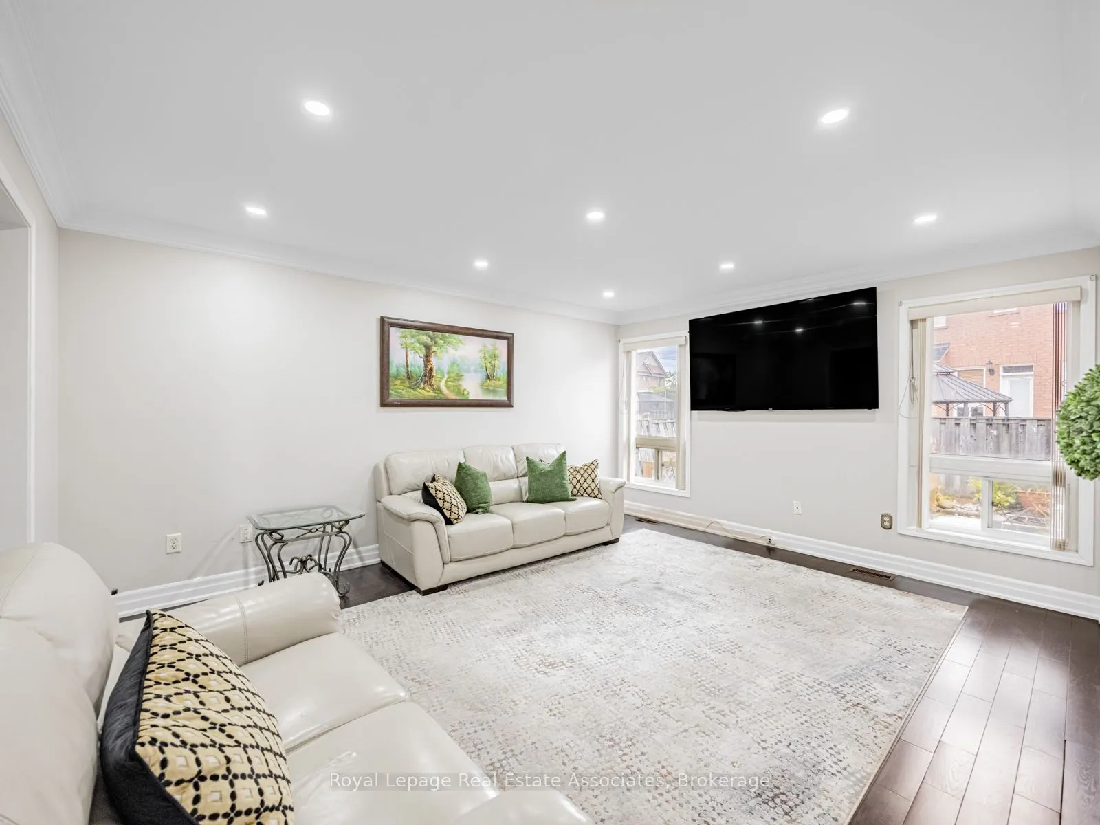 6214 Miriam Way