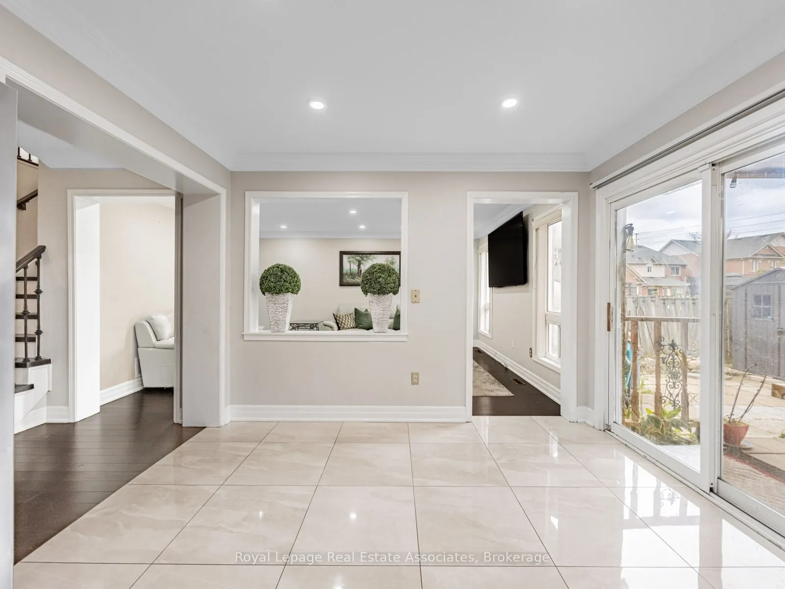 6214 Miriam Way