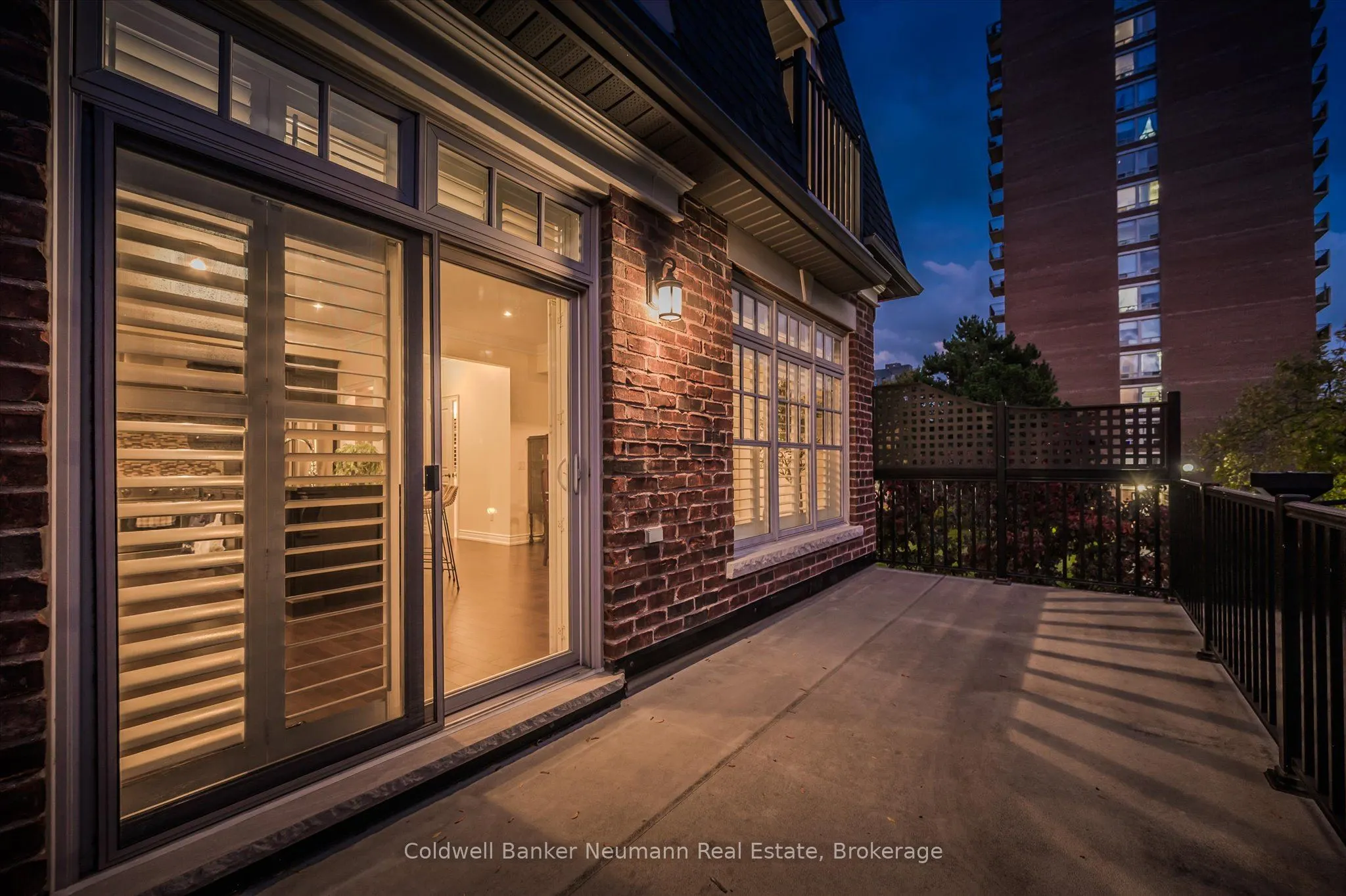 2061 Maria Street, #10