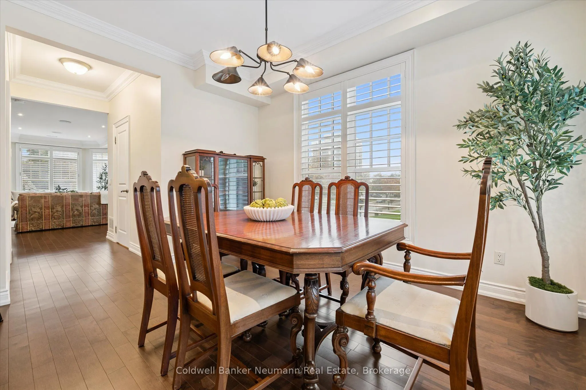 2061 Maria Street, #10