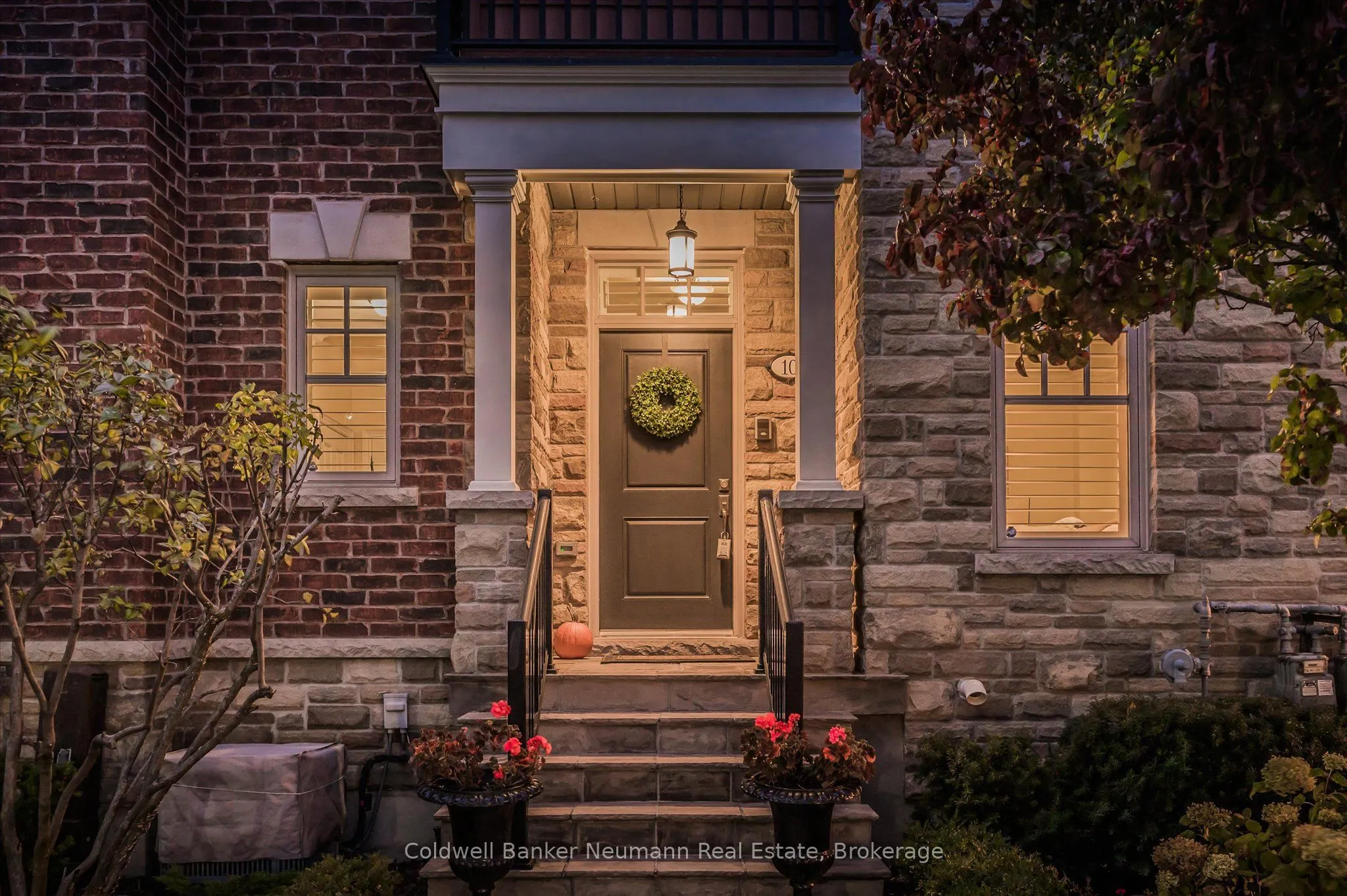 2061 Maria Street, #10