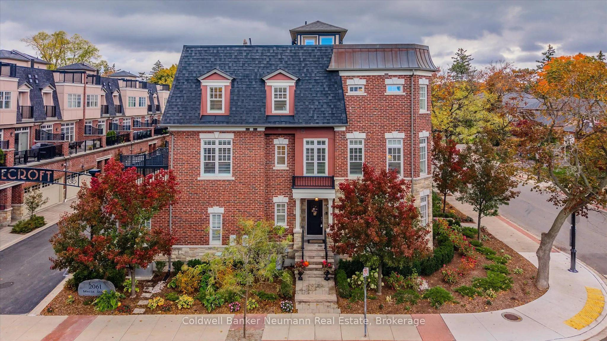 2061 Maria Street, #10