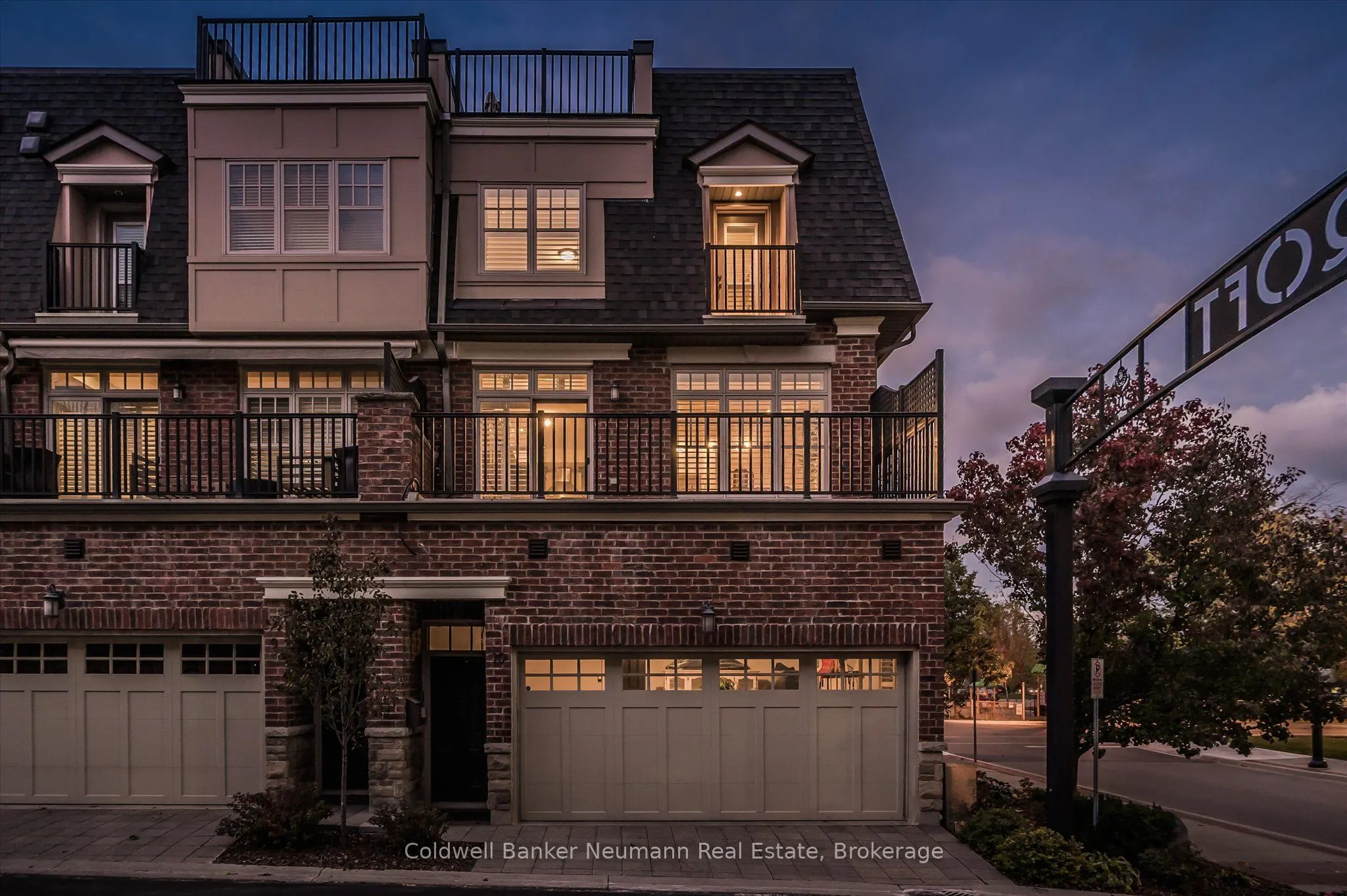 2061 Maria Street, #10